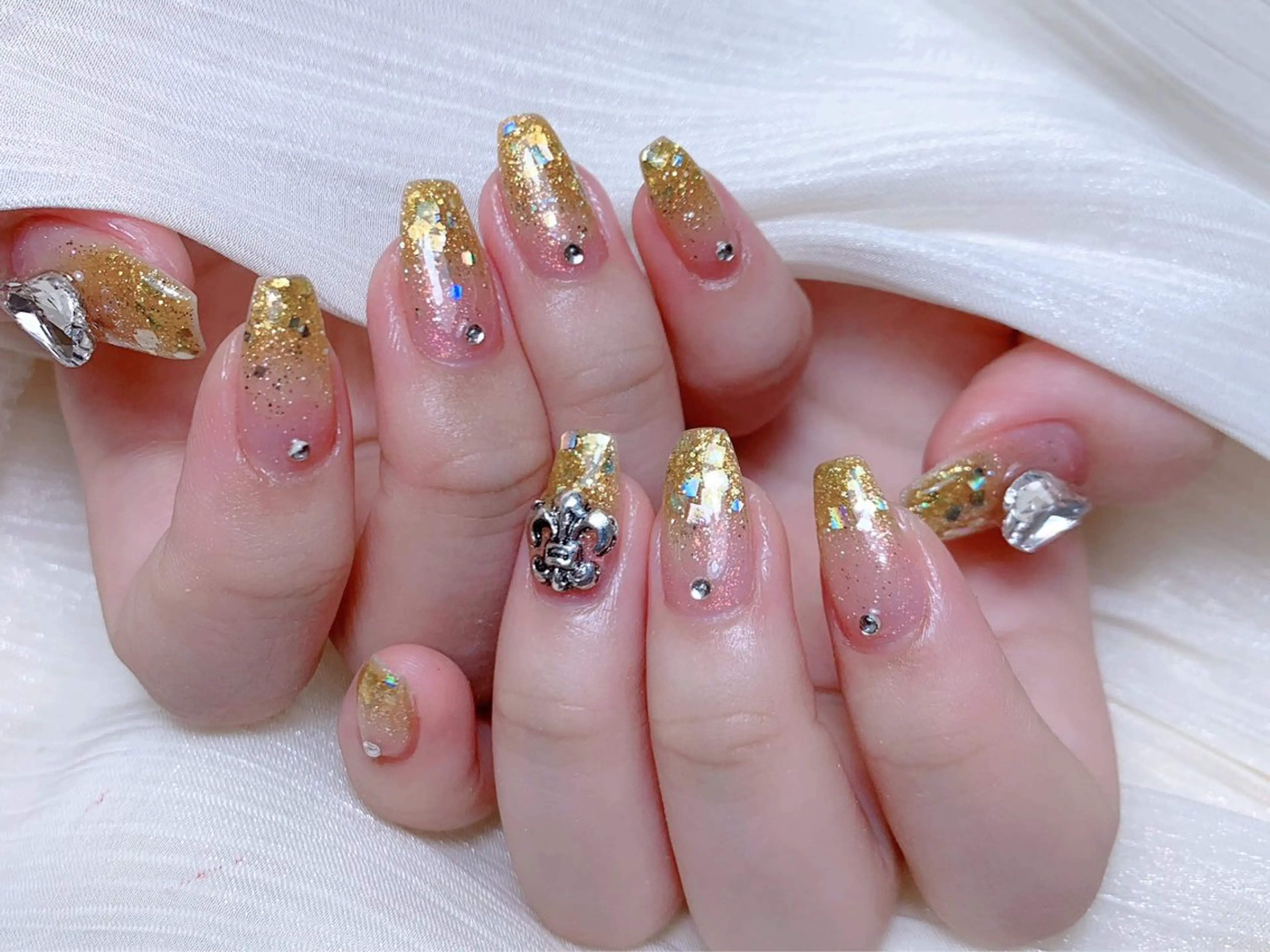 ネイル ハンドネイル M🌷nail 長さだし専門店のネイルデザイン