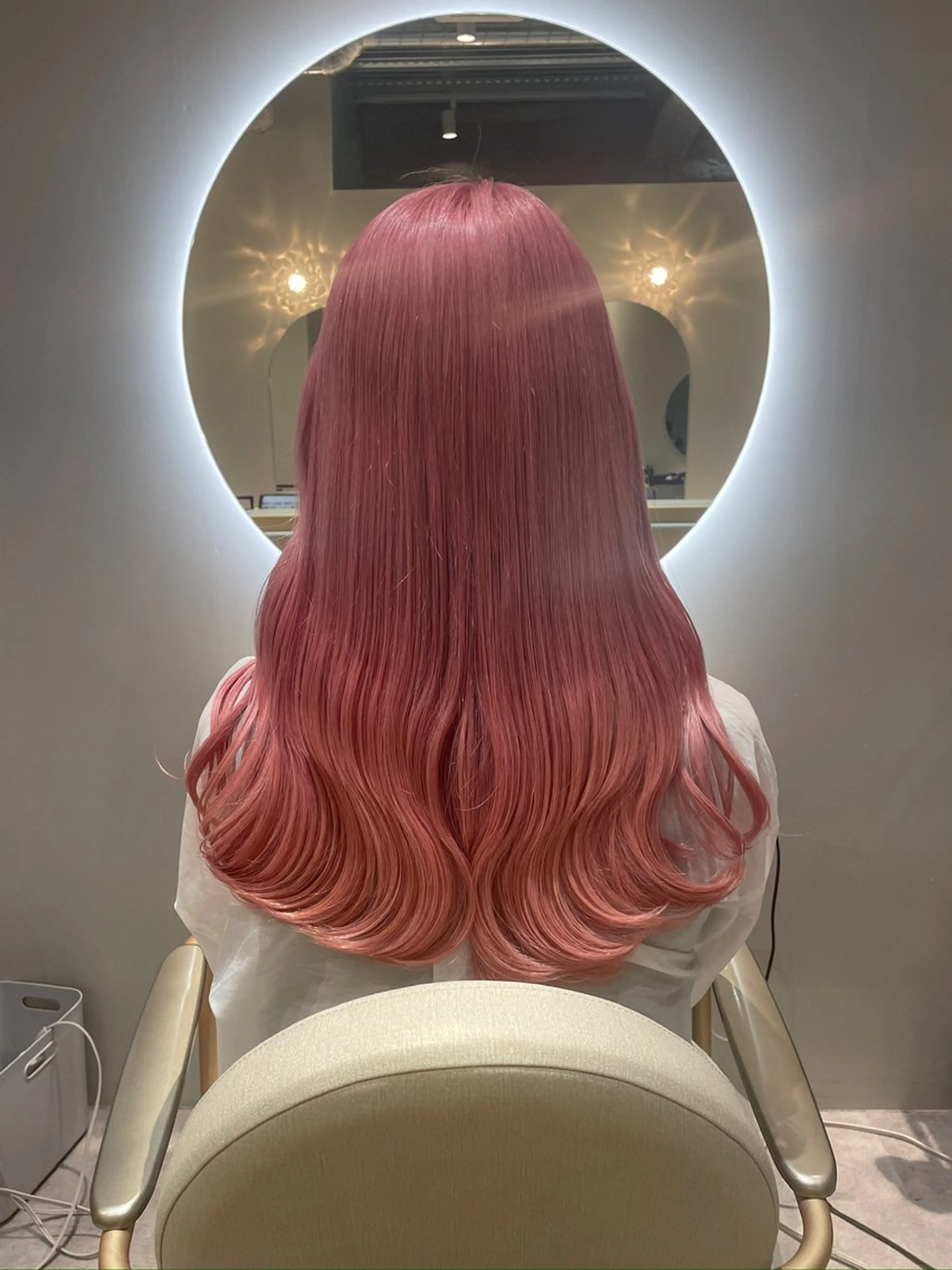 ロング カラー ヘアカラー トリートメント ブリーチ/ ハイトーンShugaのヘアスタイル