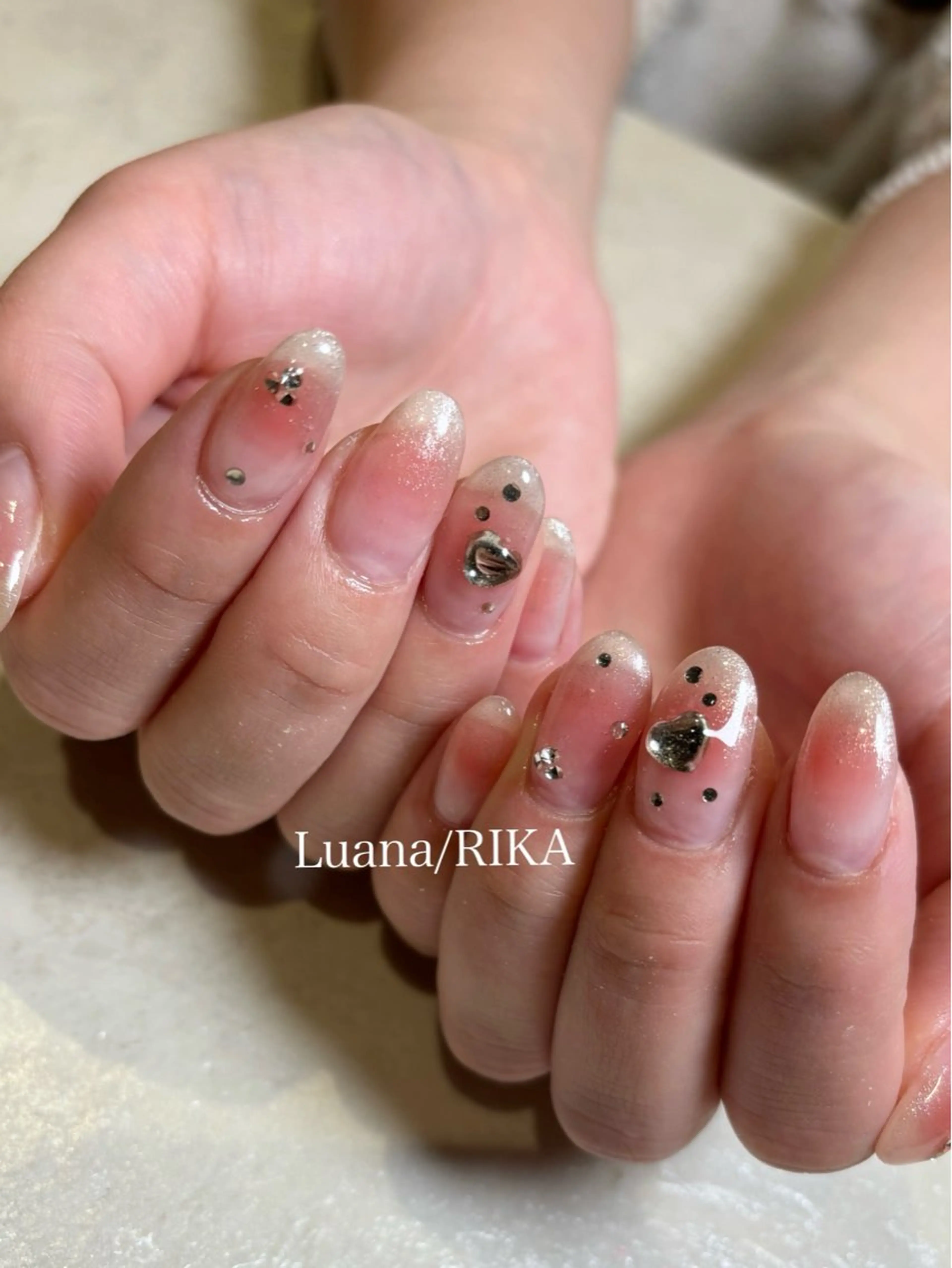 ネイル ハンドネイル Nail Salon Luana Rikaのネイルデザイン