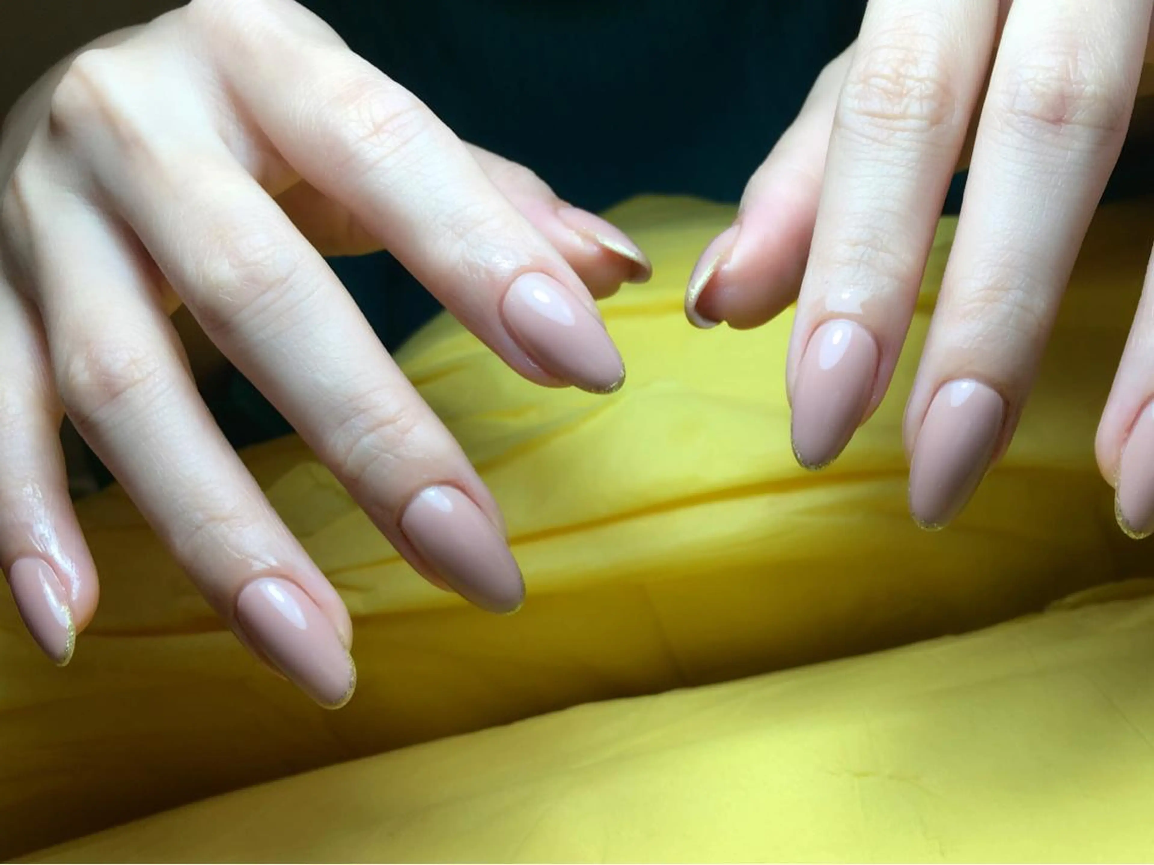 ネイル ラメ(グリッター) ハンドネイル フットネイル ハンドケア Nail salon viewt55☺︎のネイルデザイン