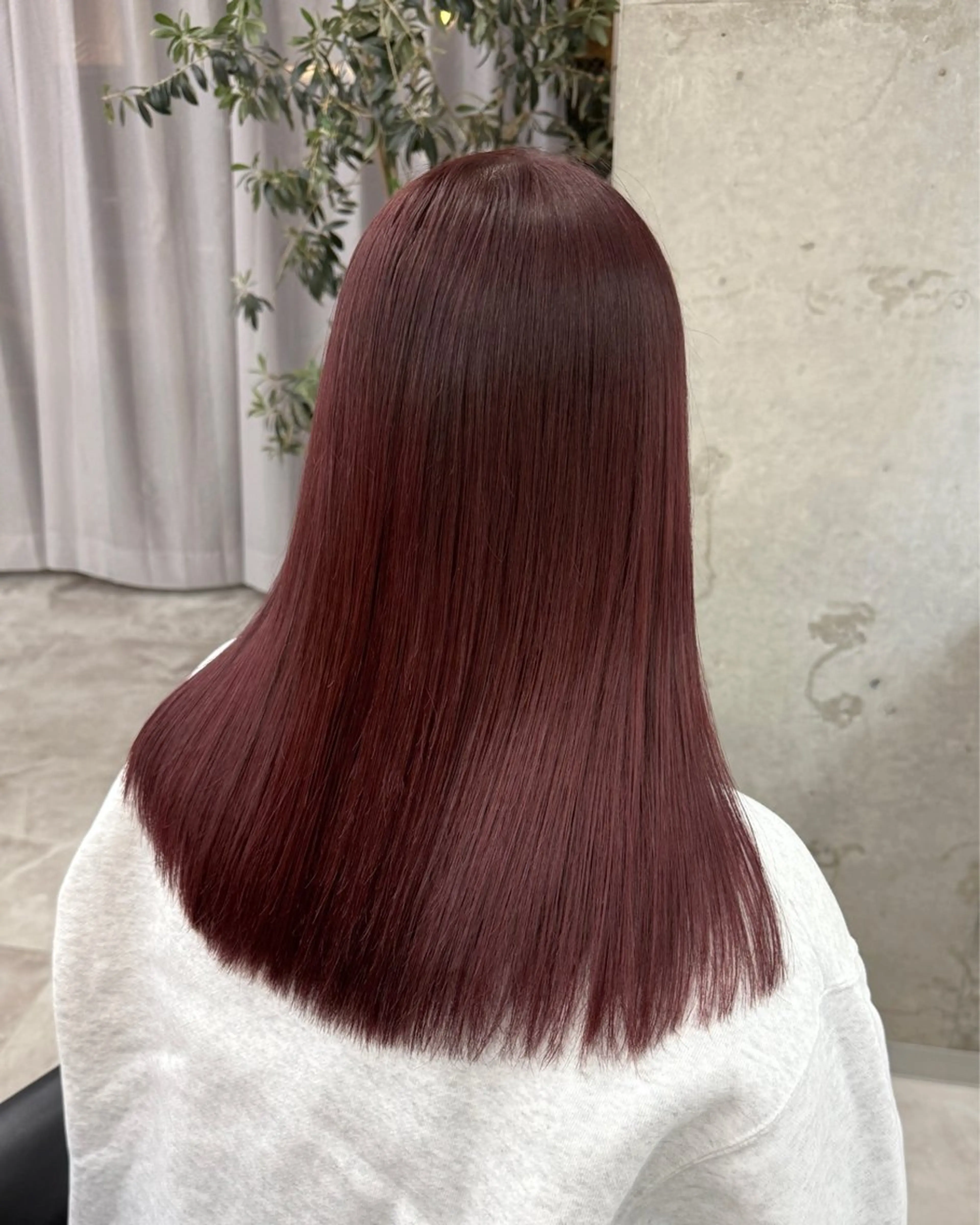 ミディアム ヘアカラー トリートメント 秋山 七海のヘアスタイル