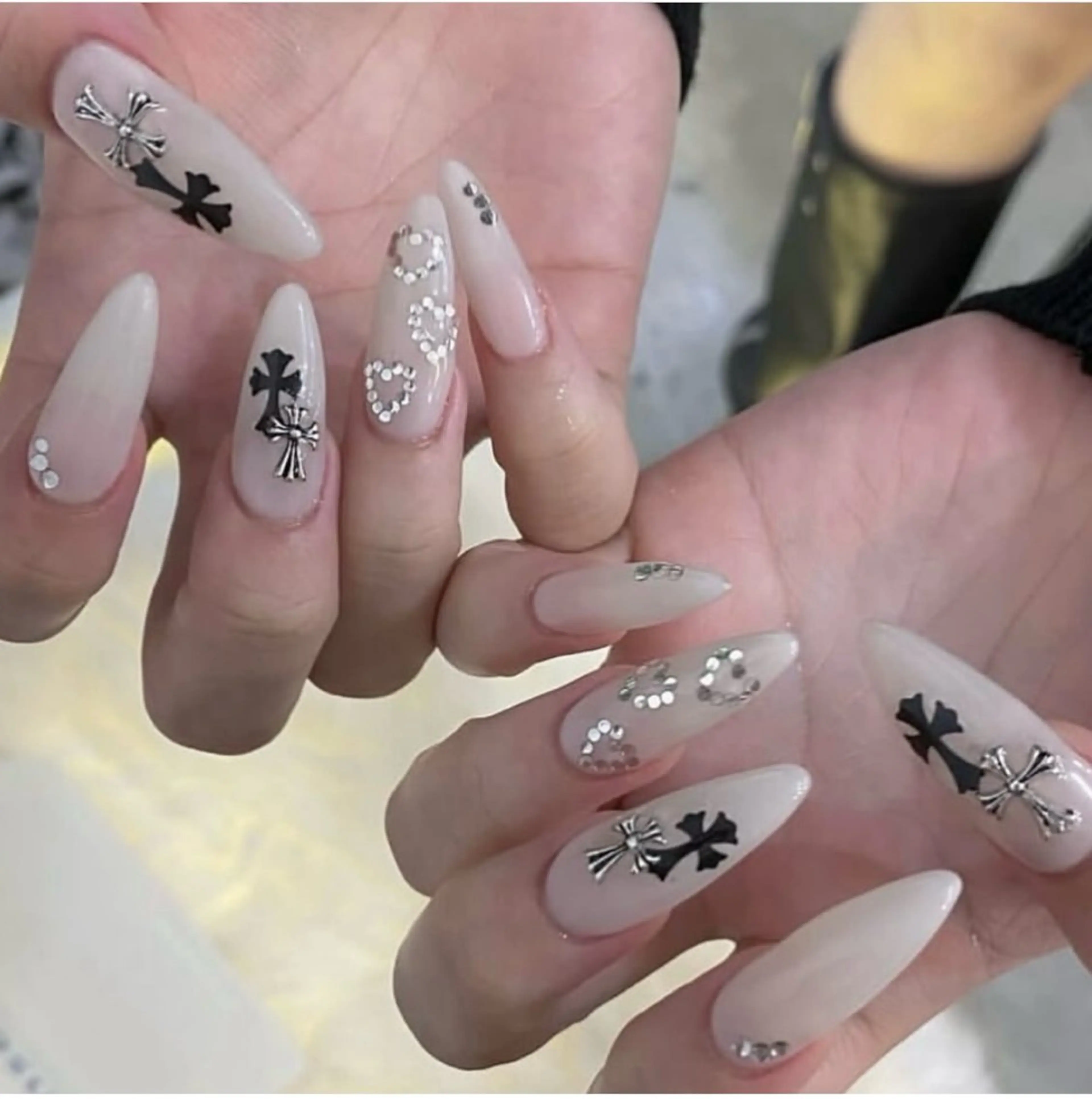 ネイル ハンドネイル ain nailのネイルデザイン