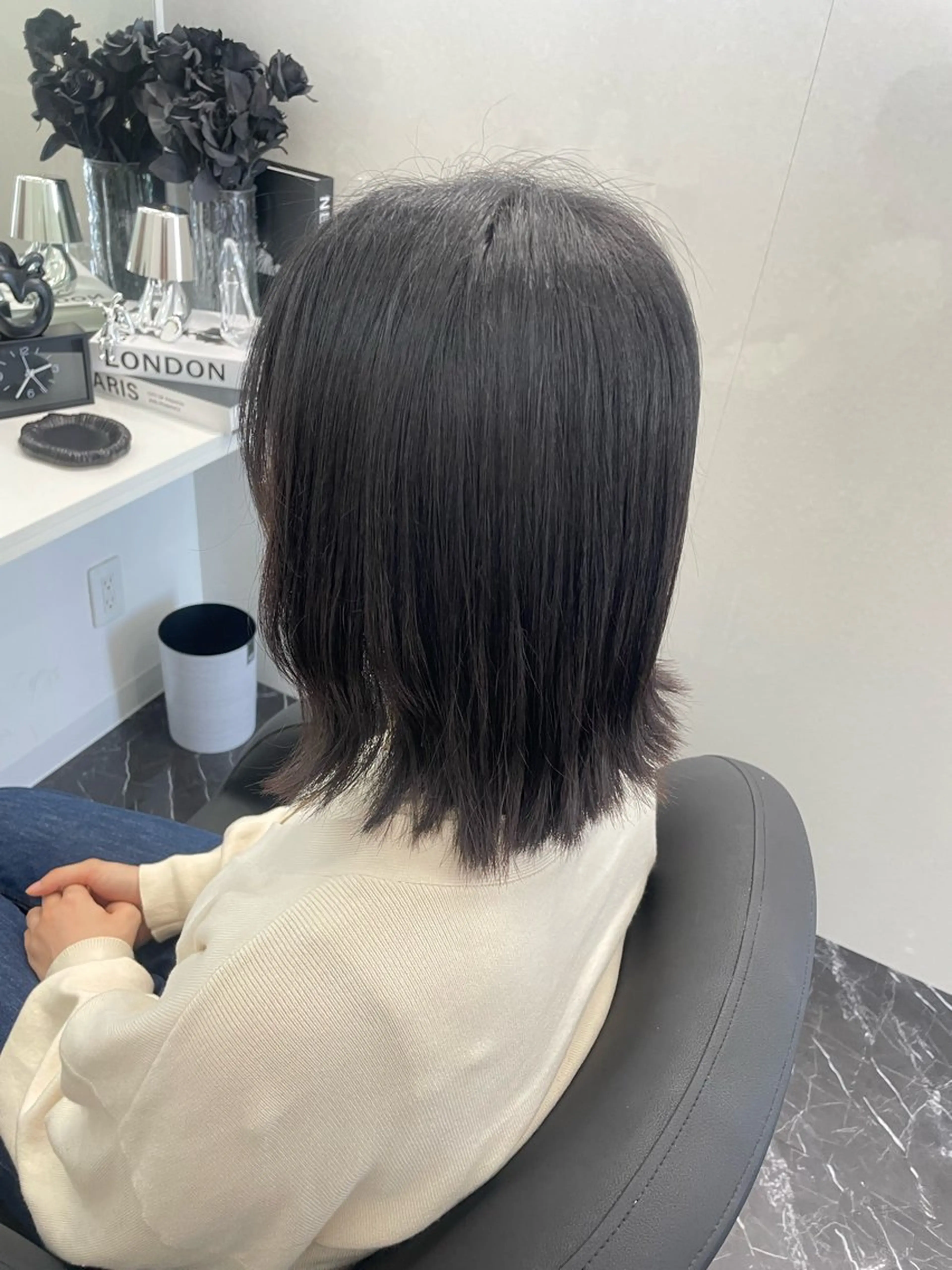 ミディアム カラー 切りっぱなしボブ ボブ Blue所属・韓国ヘア🇰🇷 りさのヘアスタイル