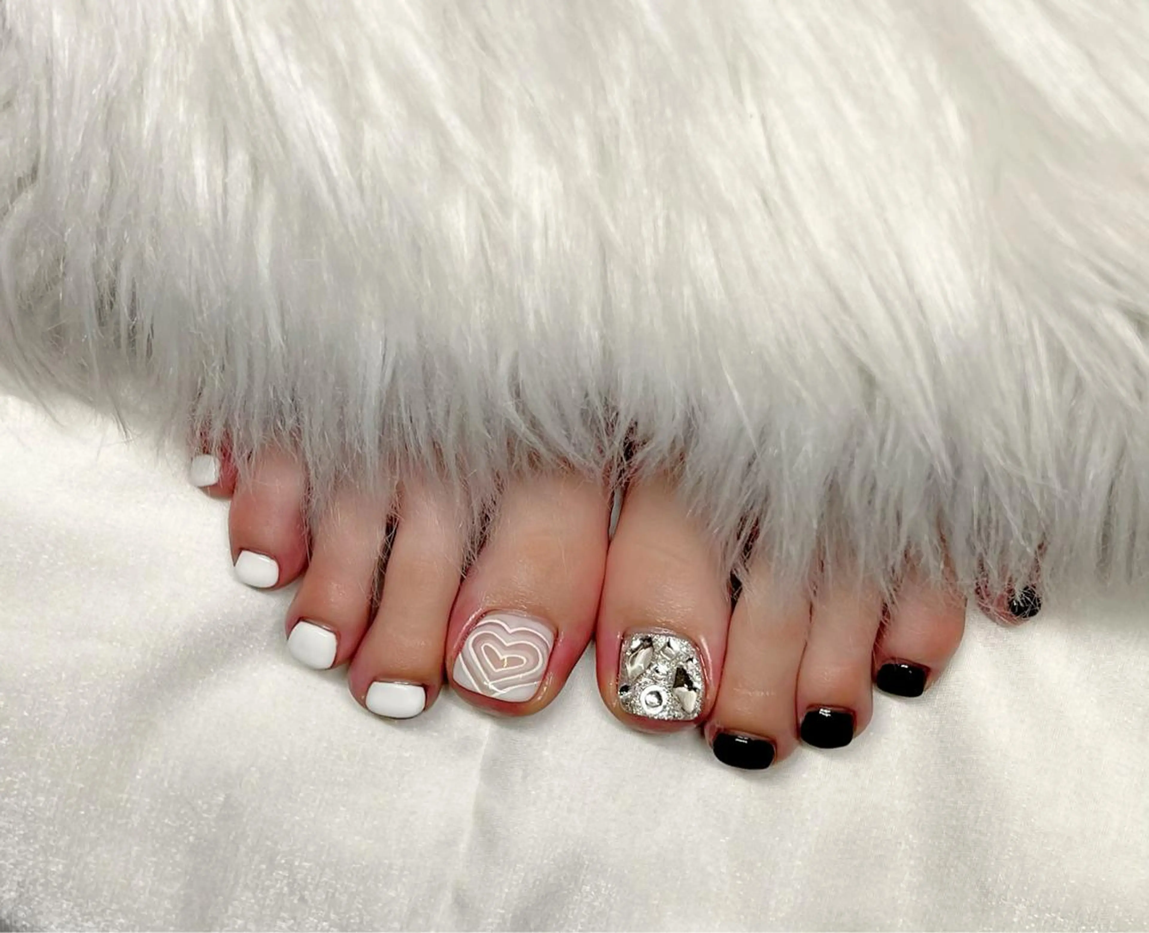 ネイル フットネイル Lino+ ネイル&よもぎ蒸しのネイルデザイン