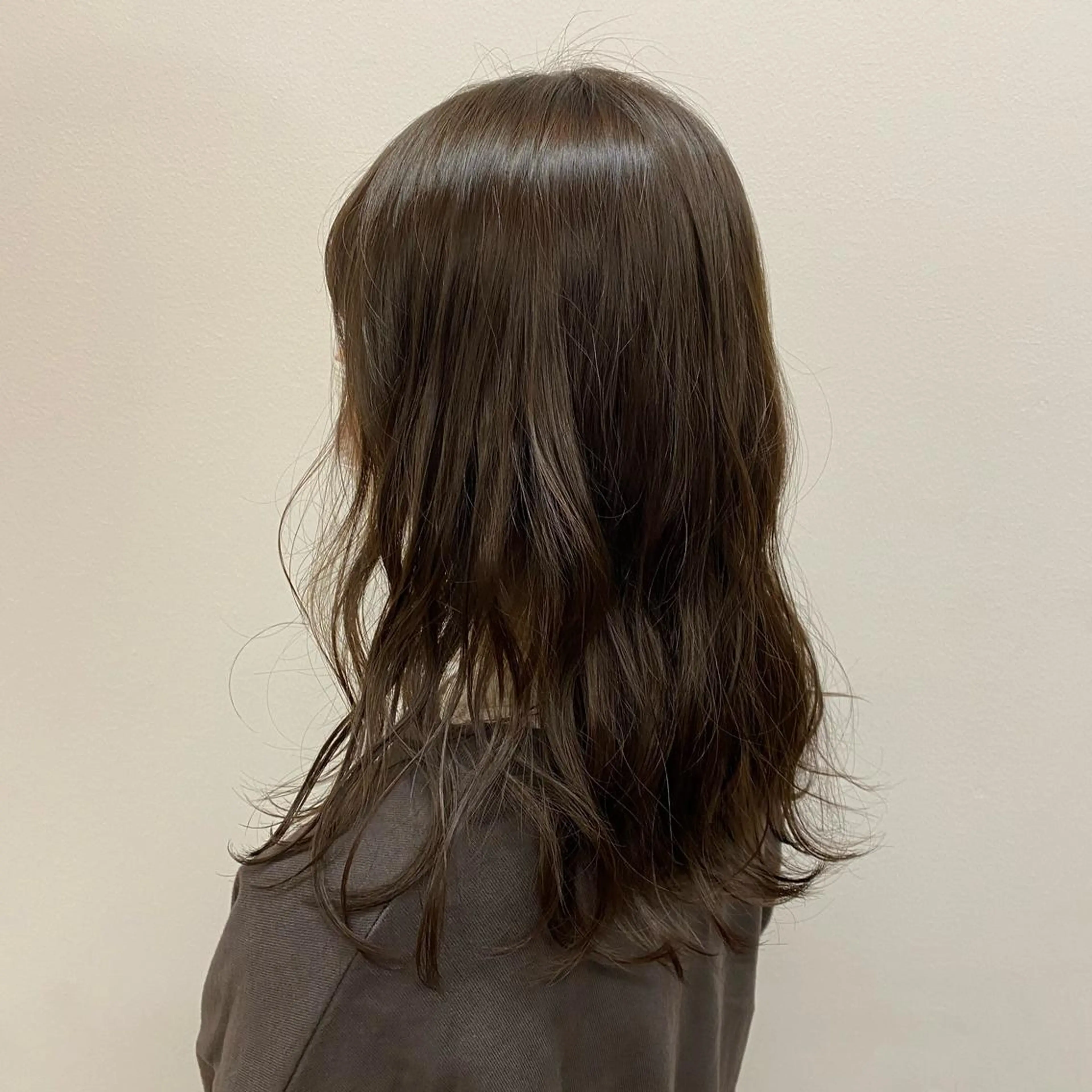 ミディアム sanae /透明感カラーのヘアスタイル