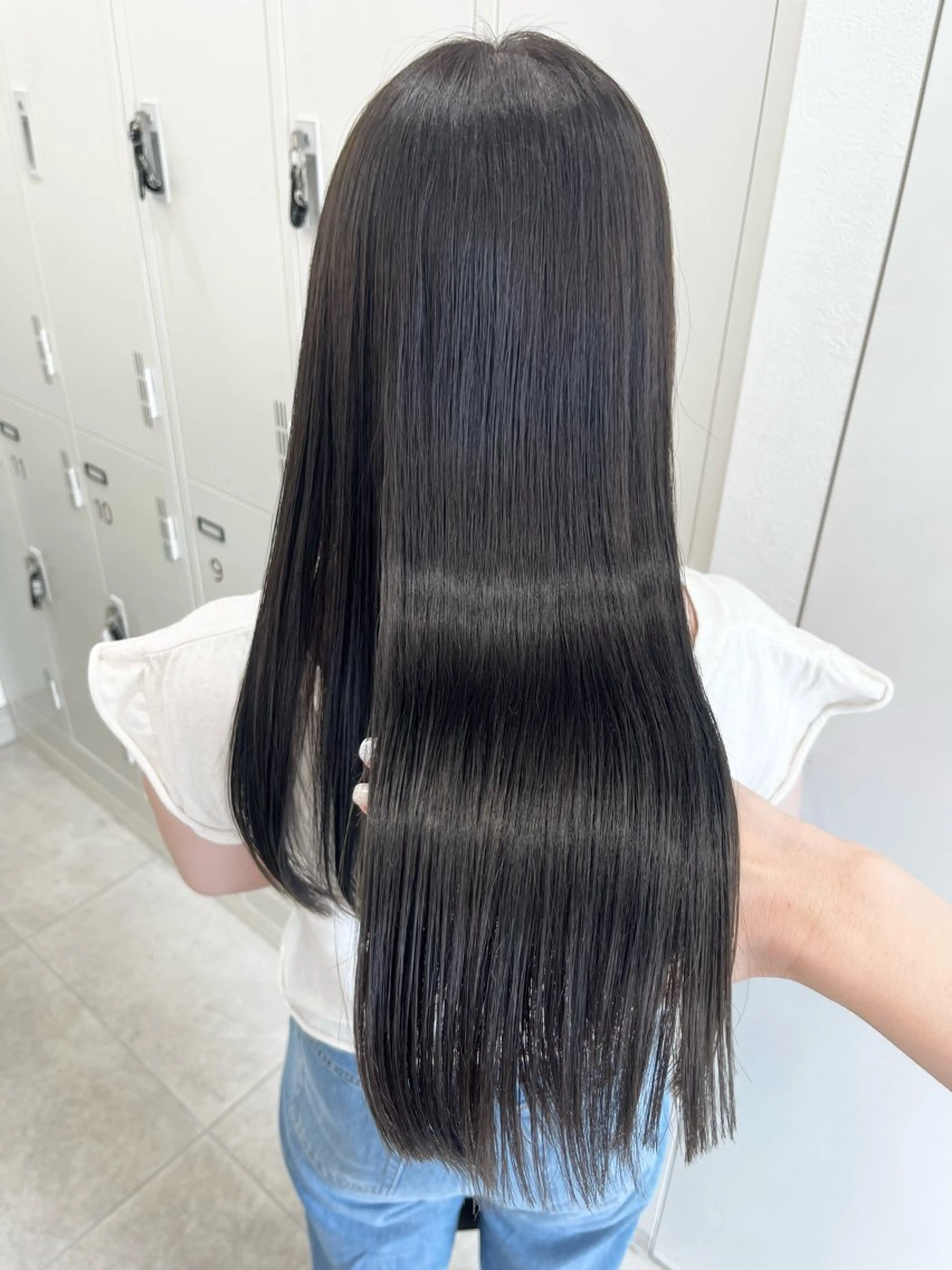 ミニモSALE🤍meiイチオシ🤍サラツヤ縮毛矯正+シャンプー+サラツヤしっとりフローディアトリートメントの写真