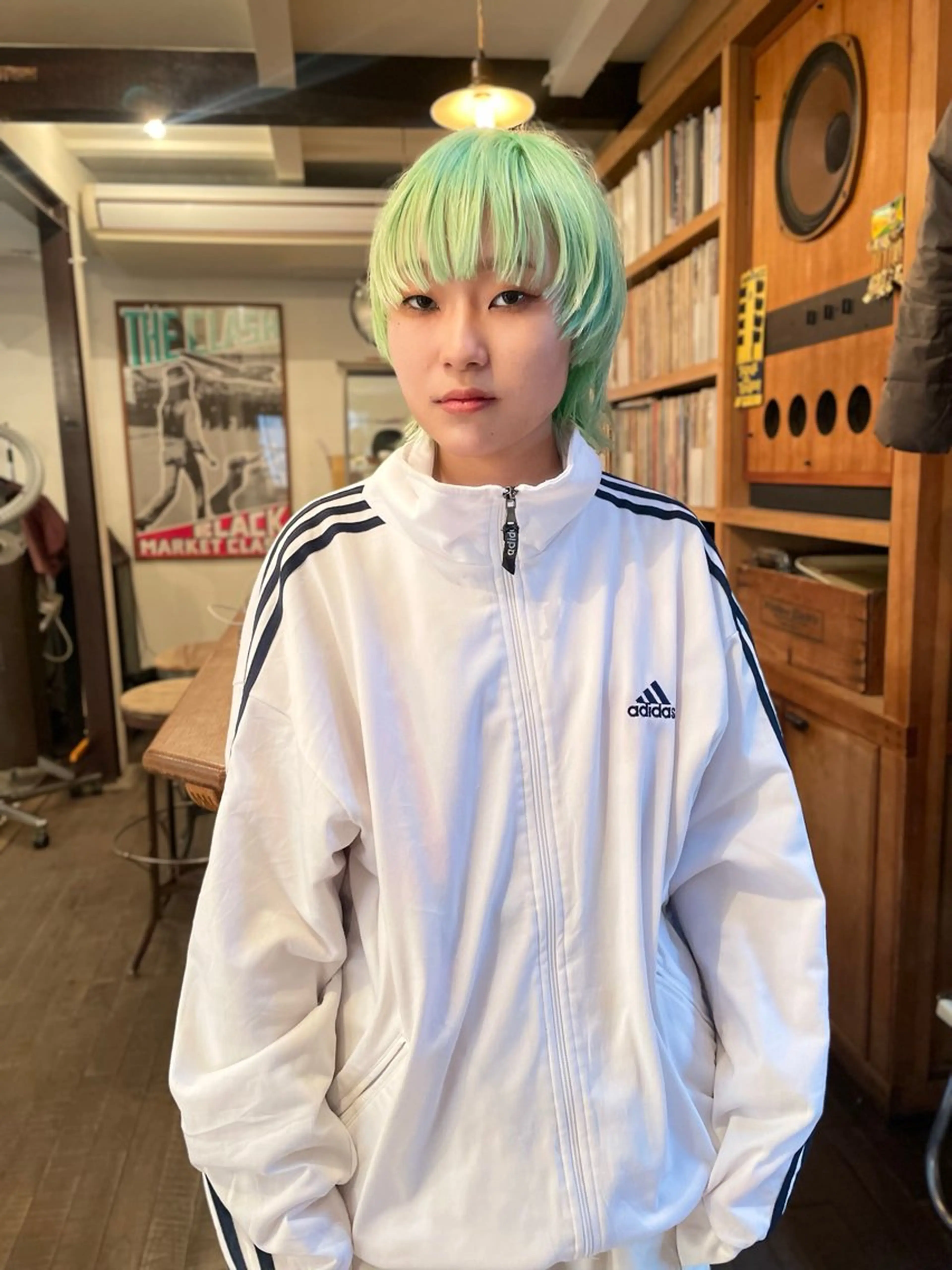 ショート カラー 篠江 廉のヘアスタイル