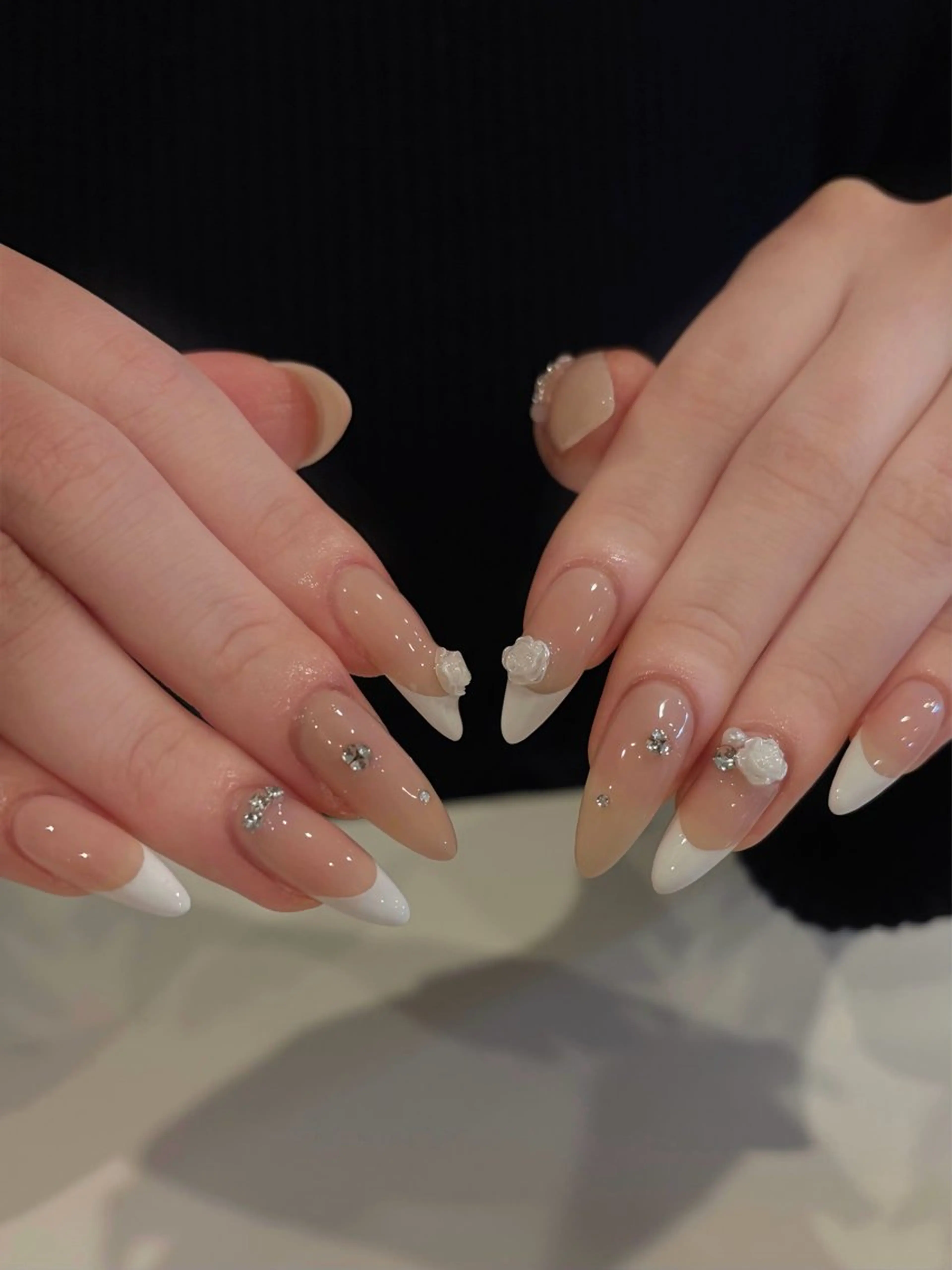 ネイル フレンチネイル ハンドネイル odette Mikiのネイルデザイン