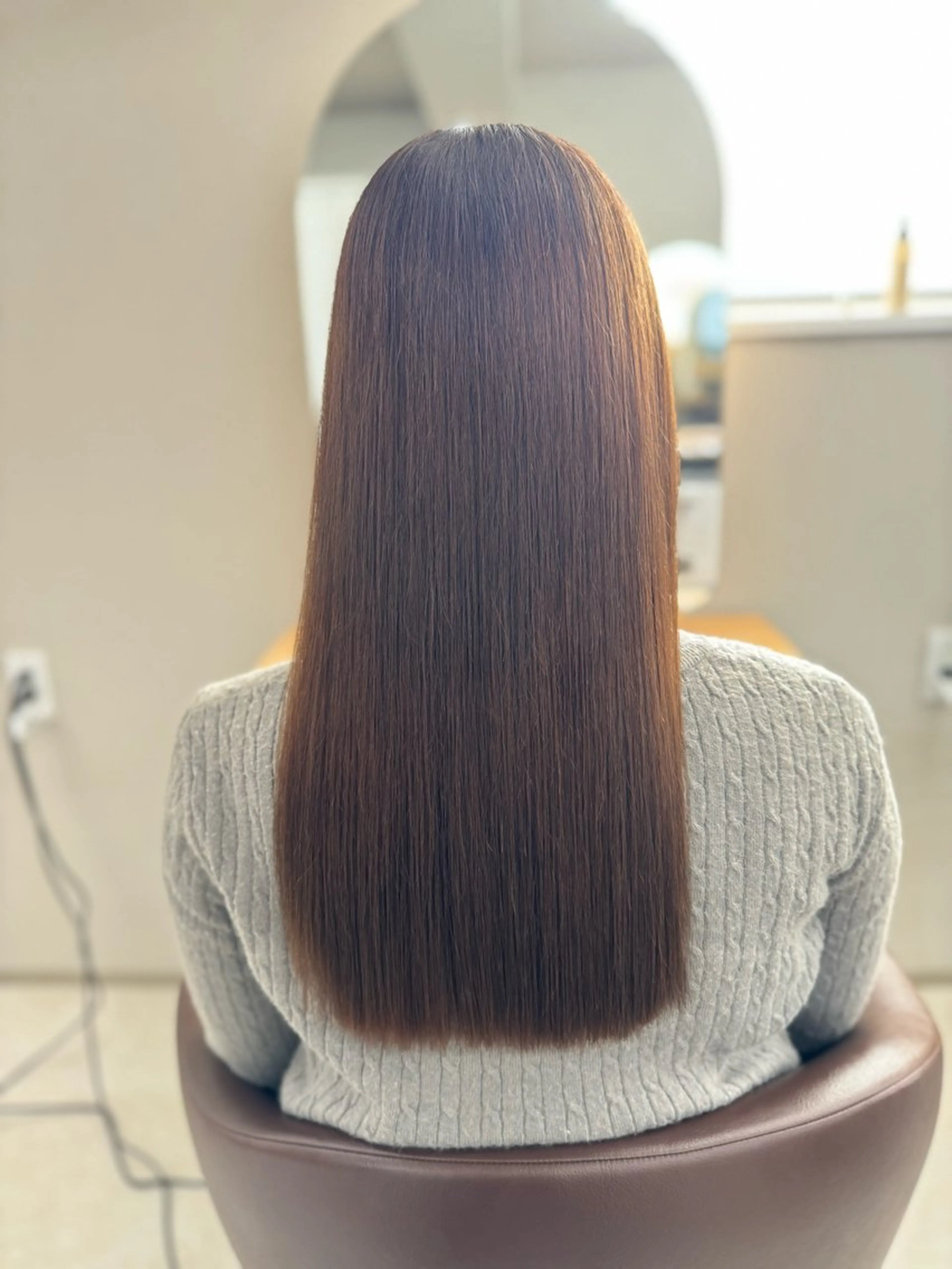 【透明感カラー】 ツヤカラー➕超音波トリートメントの写真