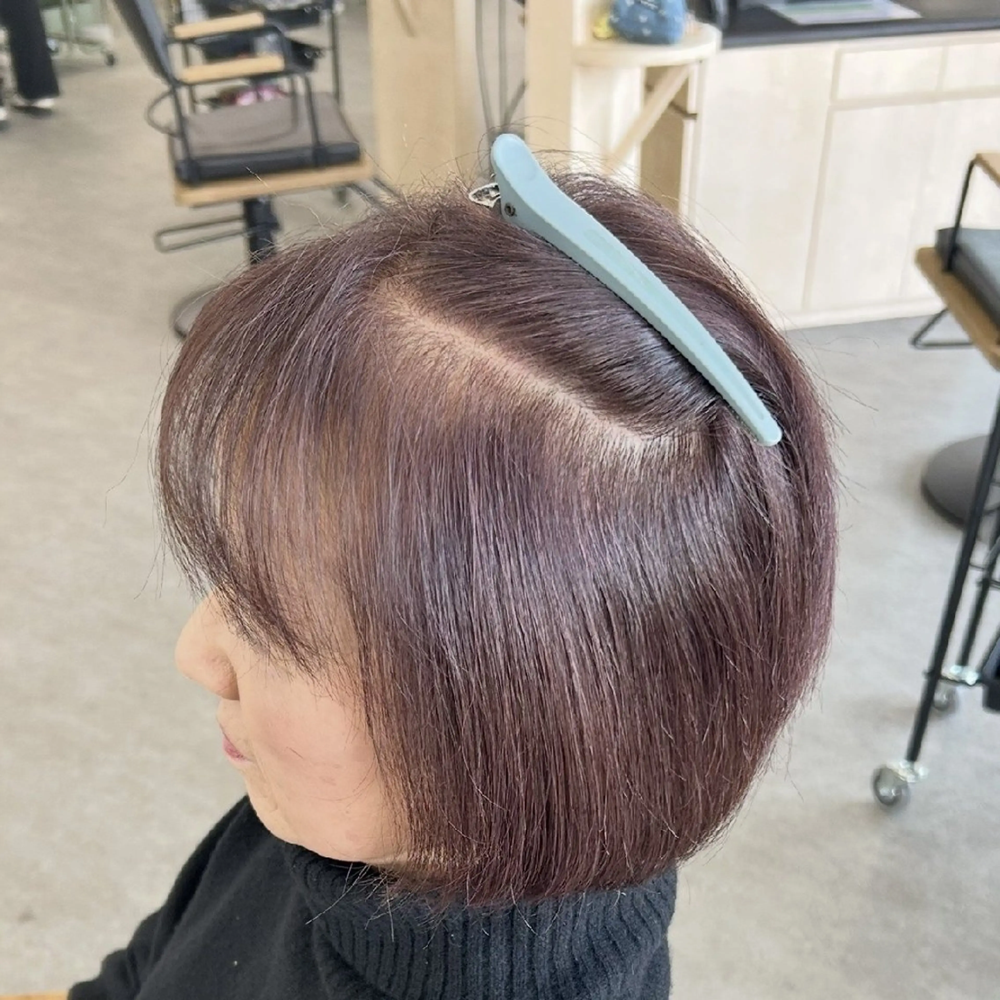 ショート カラー ベージュカラー ピンクカラー ピンクベージュ 安達まい/ インナーカラー✨のヘアスタイル