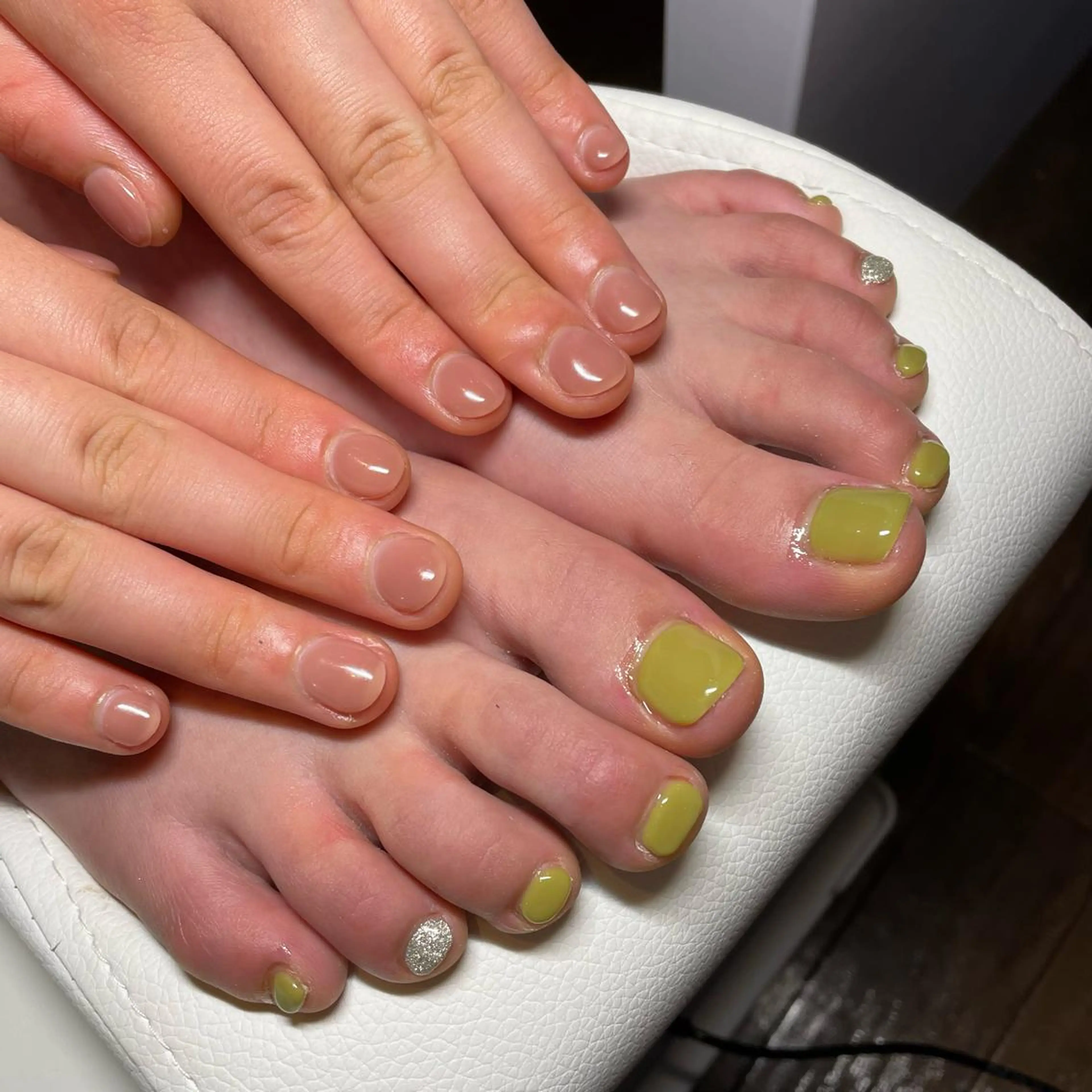 ネイル フットネイル ハンドネイル nail salon yのネイルデザイン