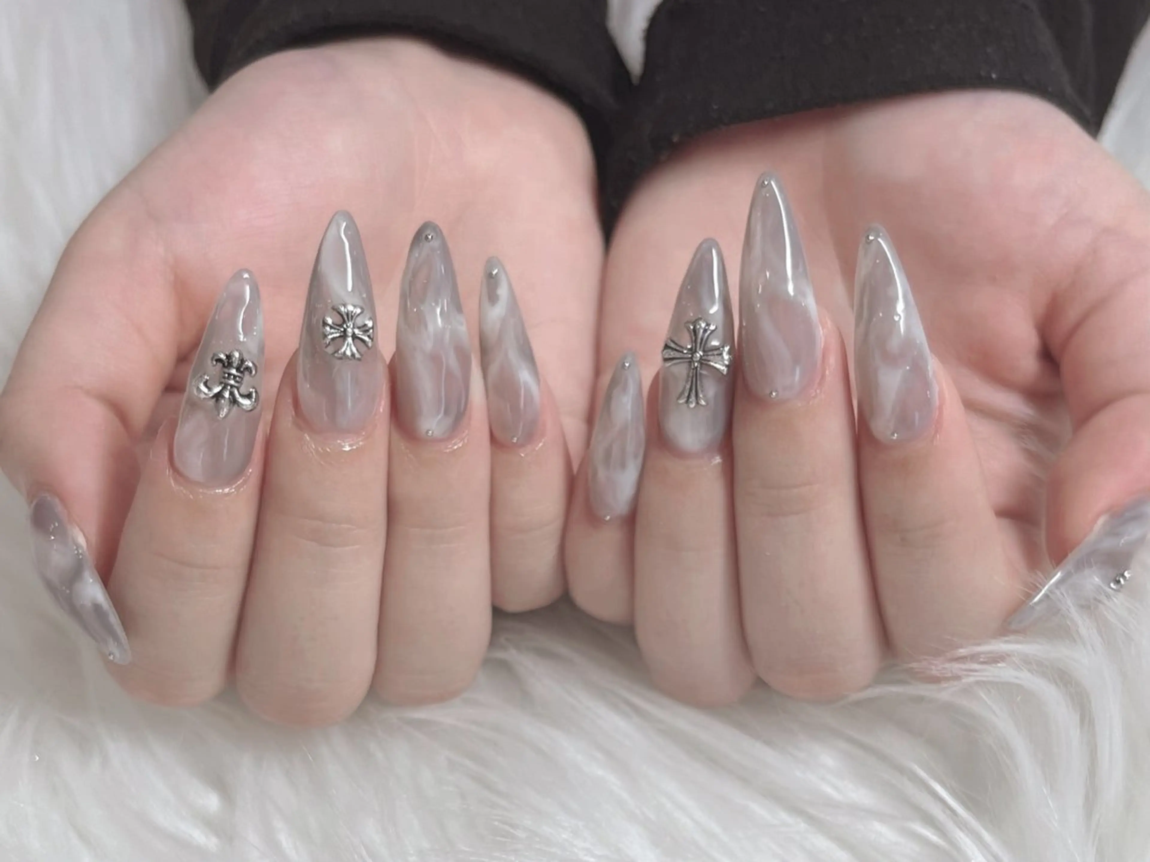 ネイル ニュアンスネイル ハンドネイル FLY Nail Salonのネイルデザイン