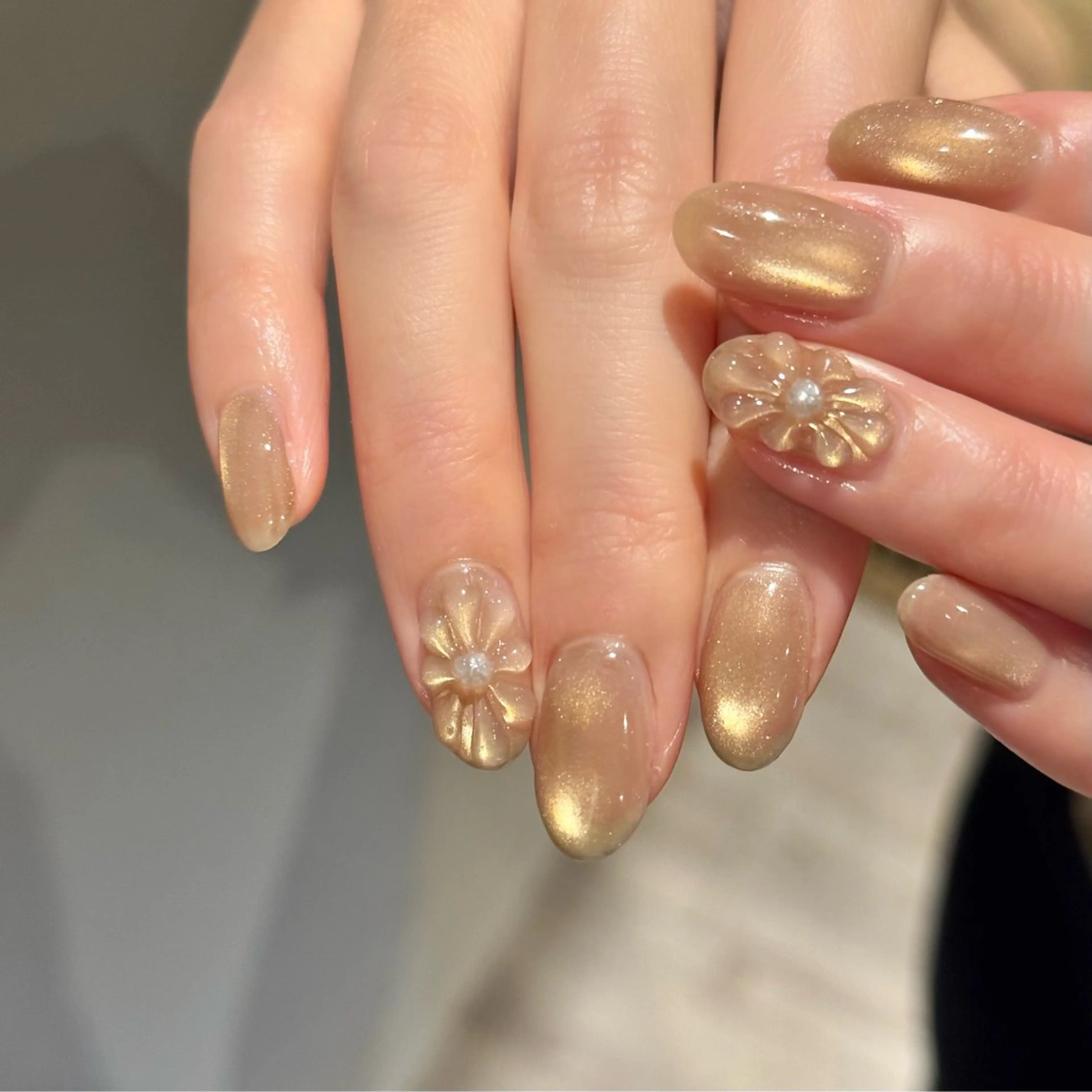 ネイル フラワーネイル マグネットネイル ぷっくりネイル ハンドネイル ハンドケア 【 enn 】 Uzuka Yukaのネイルデザイン