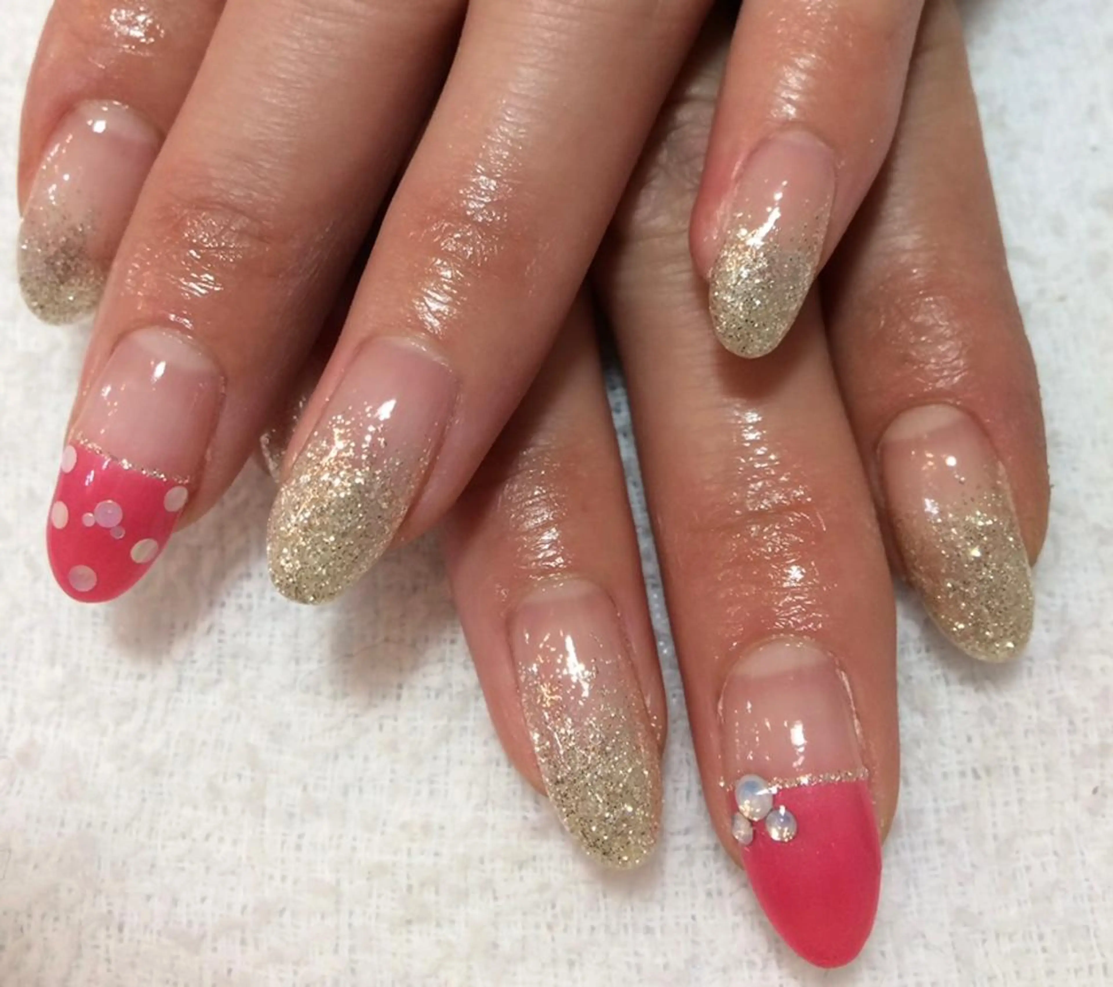 ネイル アートネイル グラデーション ラメ(グリッター) ラメグラデーション nail atelier new moon所属・森 貴子のネイルデザイン