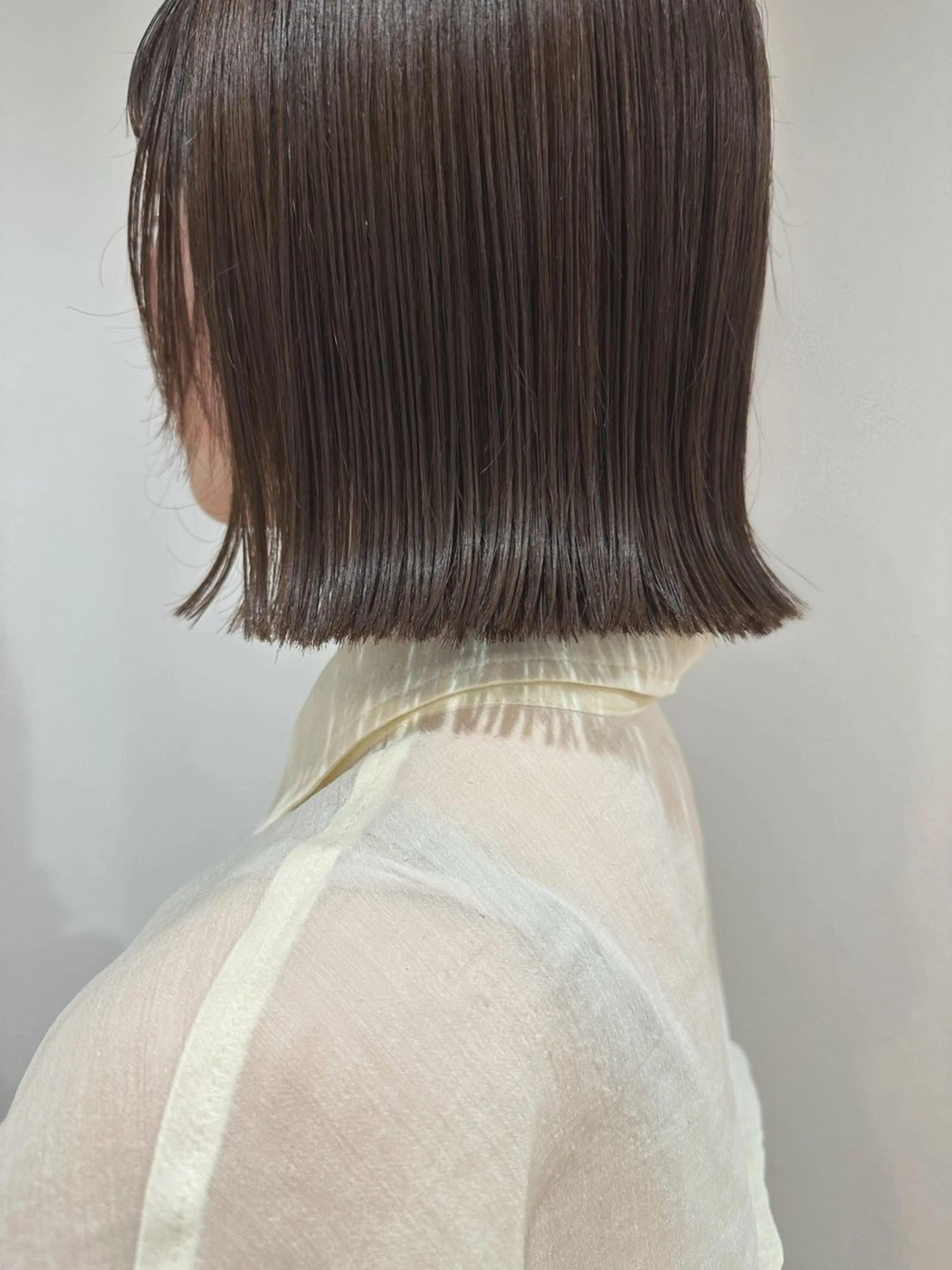 ショート カラー カット ヘアカラー トリートメント TRENCH　相澤 果歩のヘアスタイル