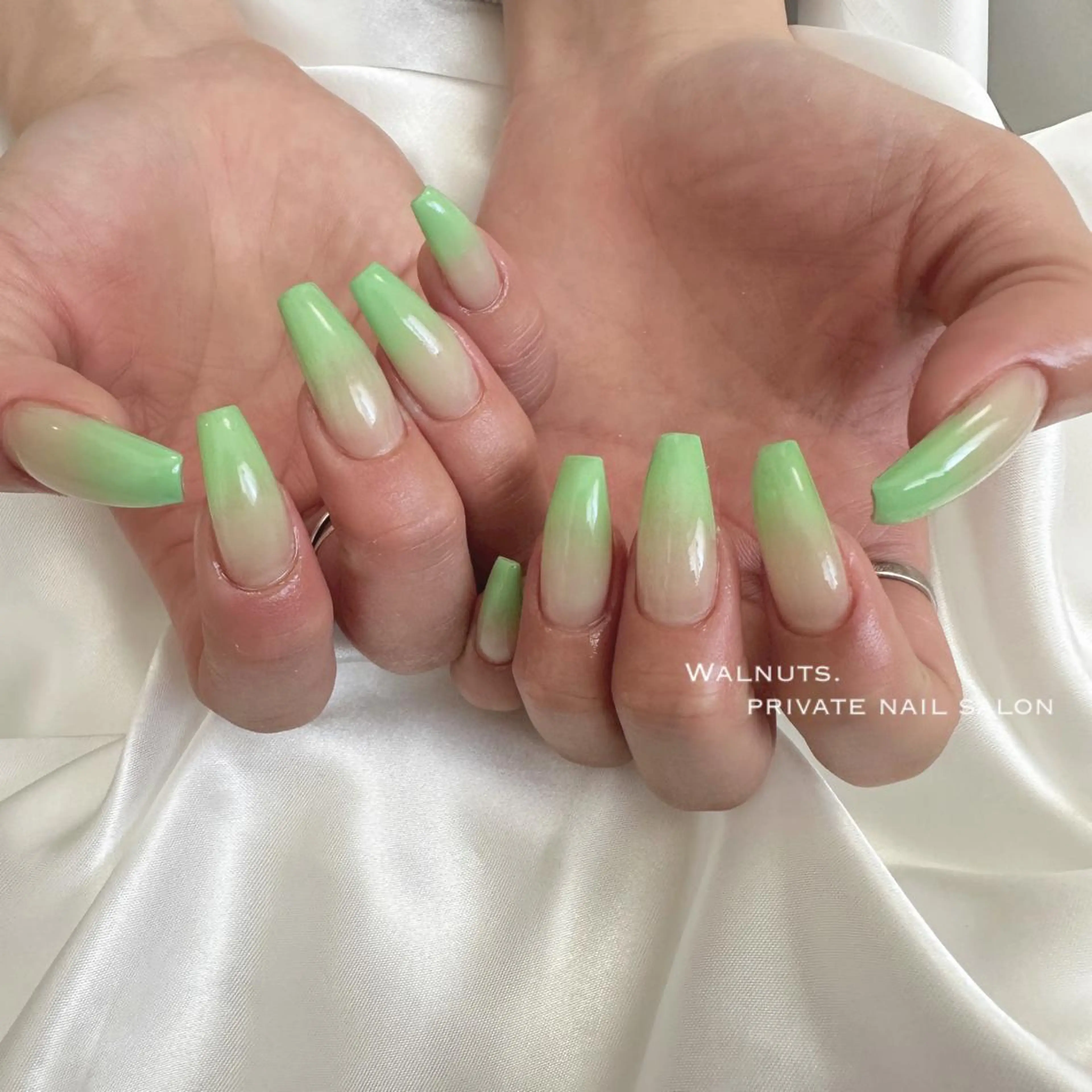 ネイル Walnuts nailのネイルデザイン