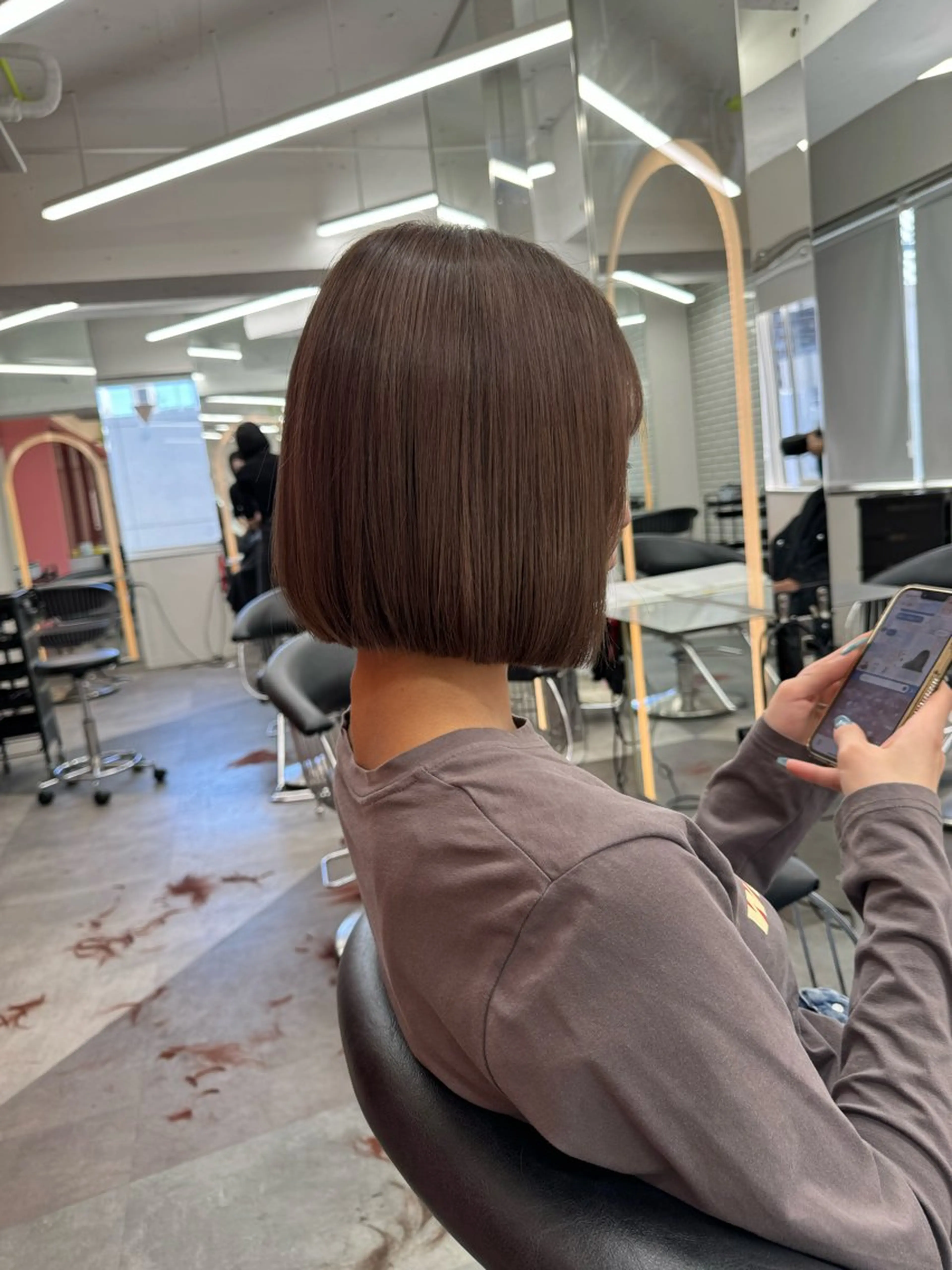 ショート カラー 切りっぱなしボブ ボブ くせ毛 髪質改善 韓国風ヘア カット ヘアカラー 縮毛矯正 トリートメント ボブ/韓国ヘア/縮毛 /髪質改善💠翔平のヘアスタイル