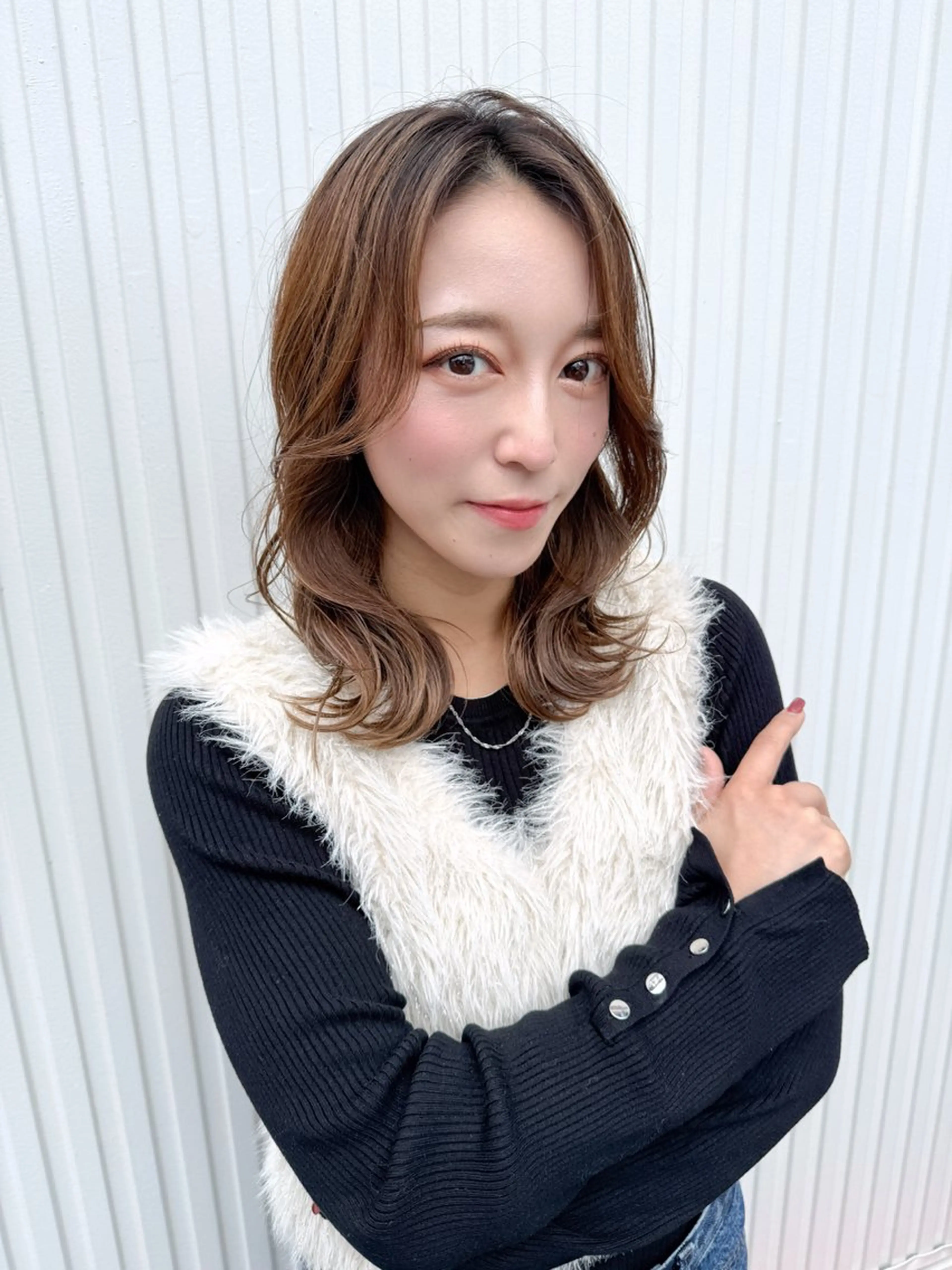 ミディアム ボブレイヤー ボブ くびれヘア 髪質改善 韓国風ヘア ボブ・レイヤー・縮毛 /内藤康太のヘアスタイル