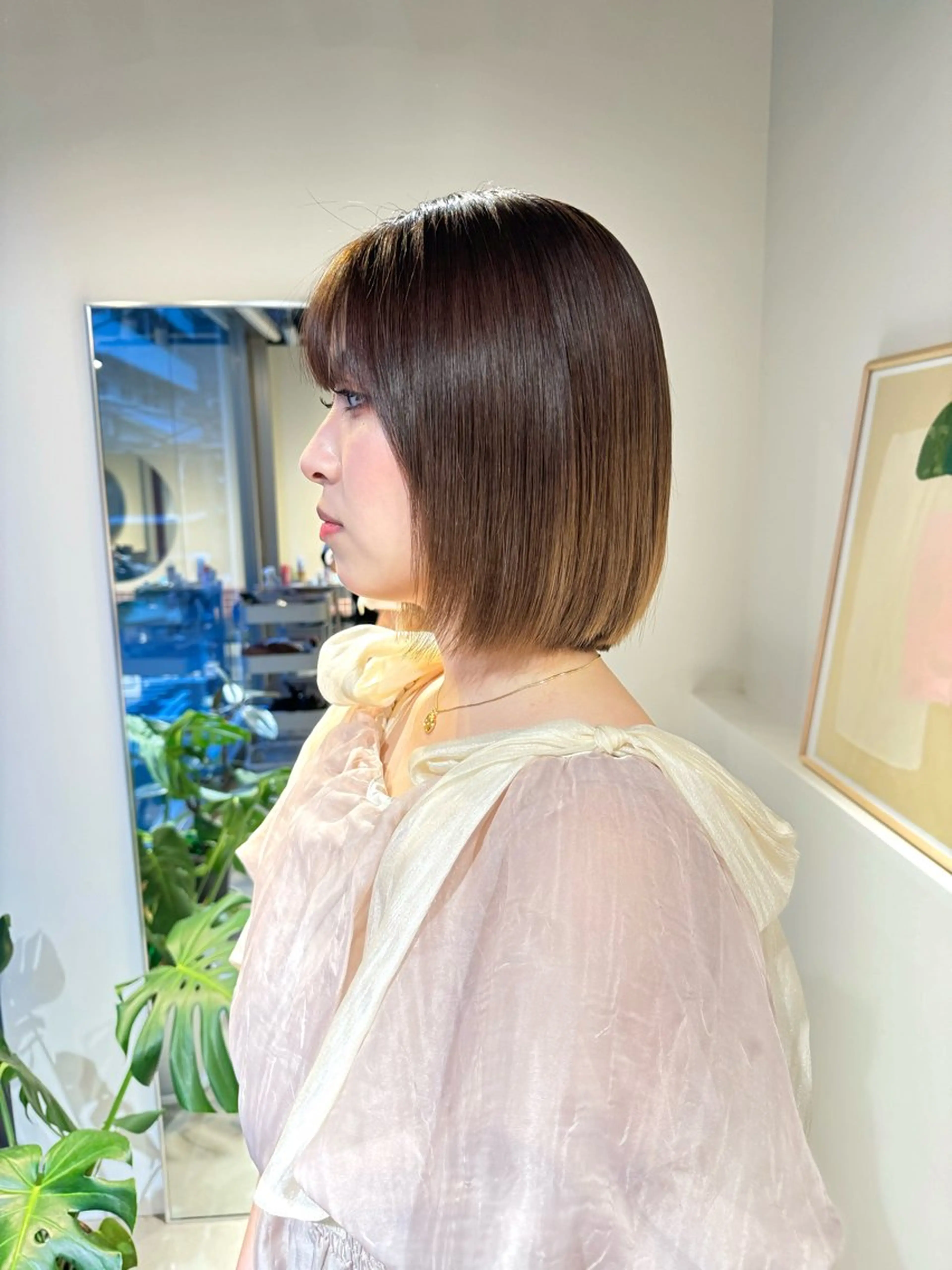 ショート アッシュ ボブ 髪質改善 レイヤーカット 縮毛矯正 eto所属・髪質改善スペシャリス ト長尾勇弥/梅田中津のヘアスタイル