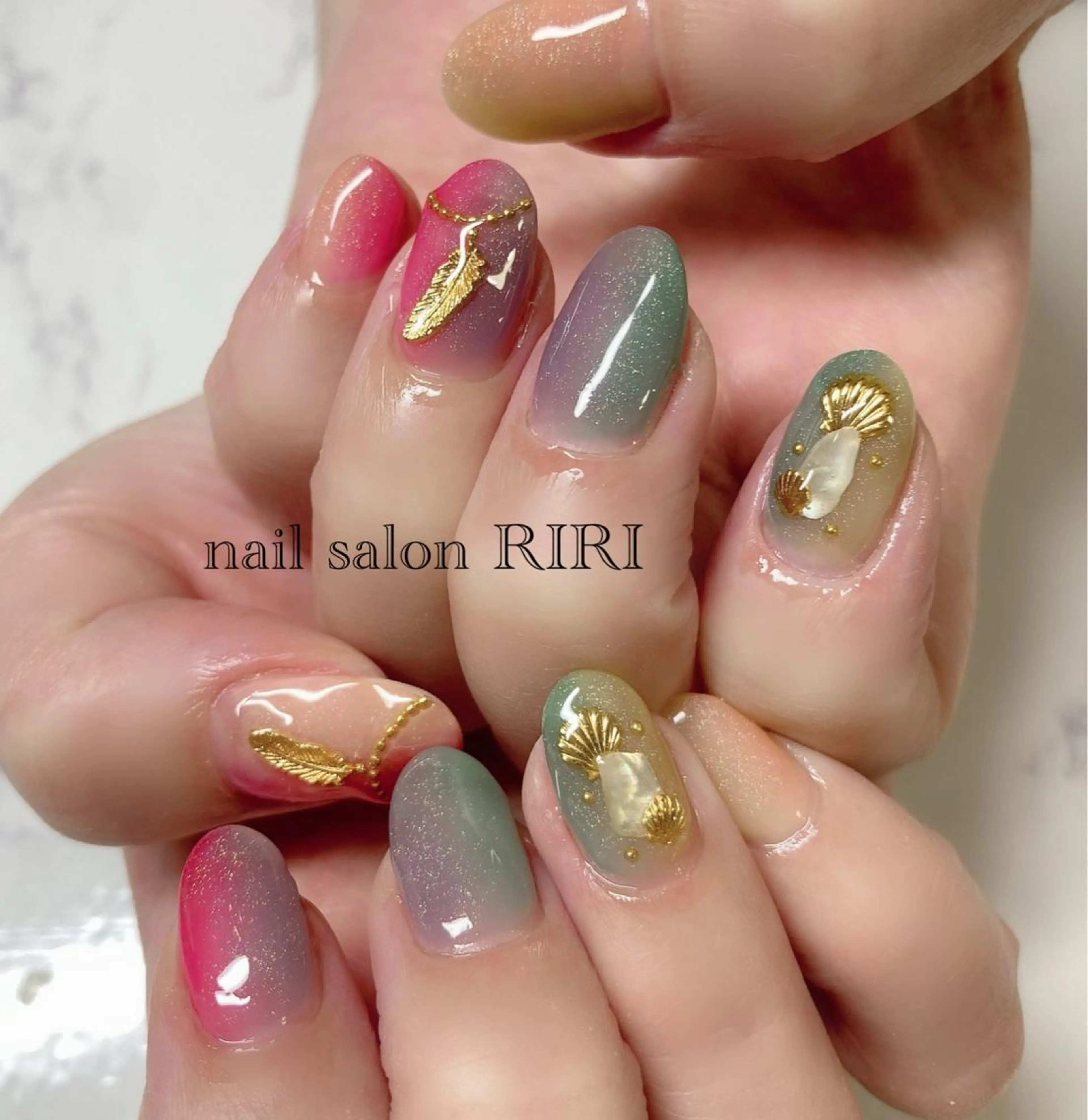 ネイル グラデーション private  nail  salon RIRI所属・RIRI リリのネイルデザイン