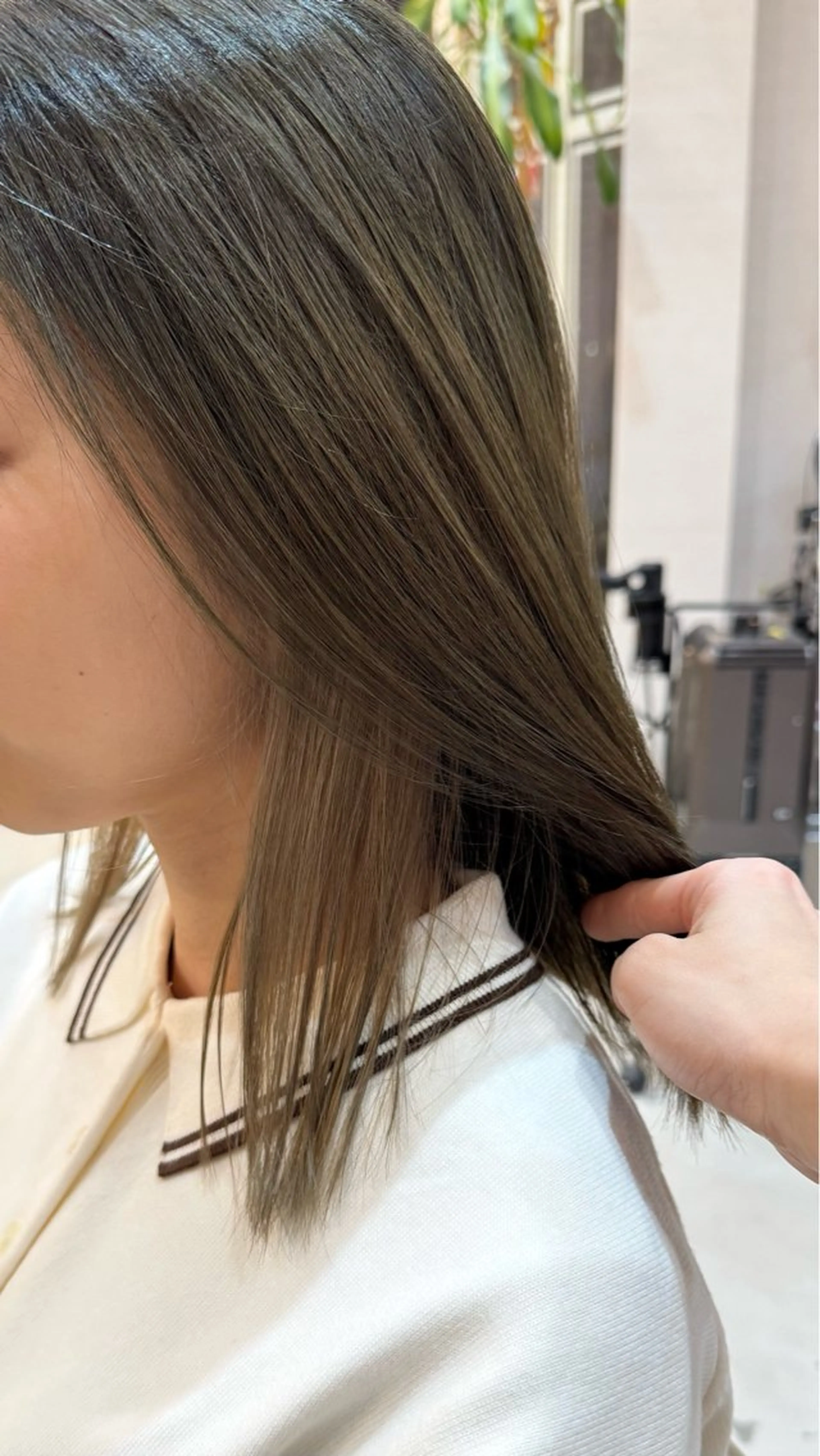 ロング ヘアカラー 今井 光のヘアスタイル