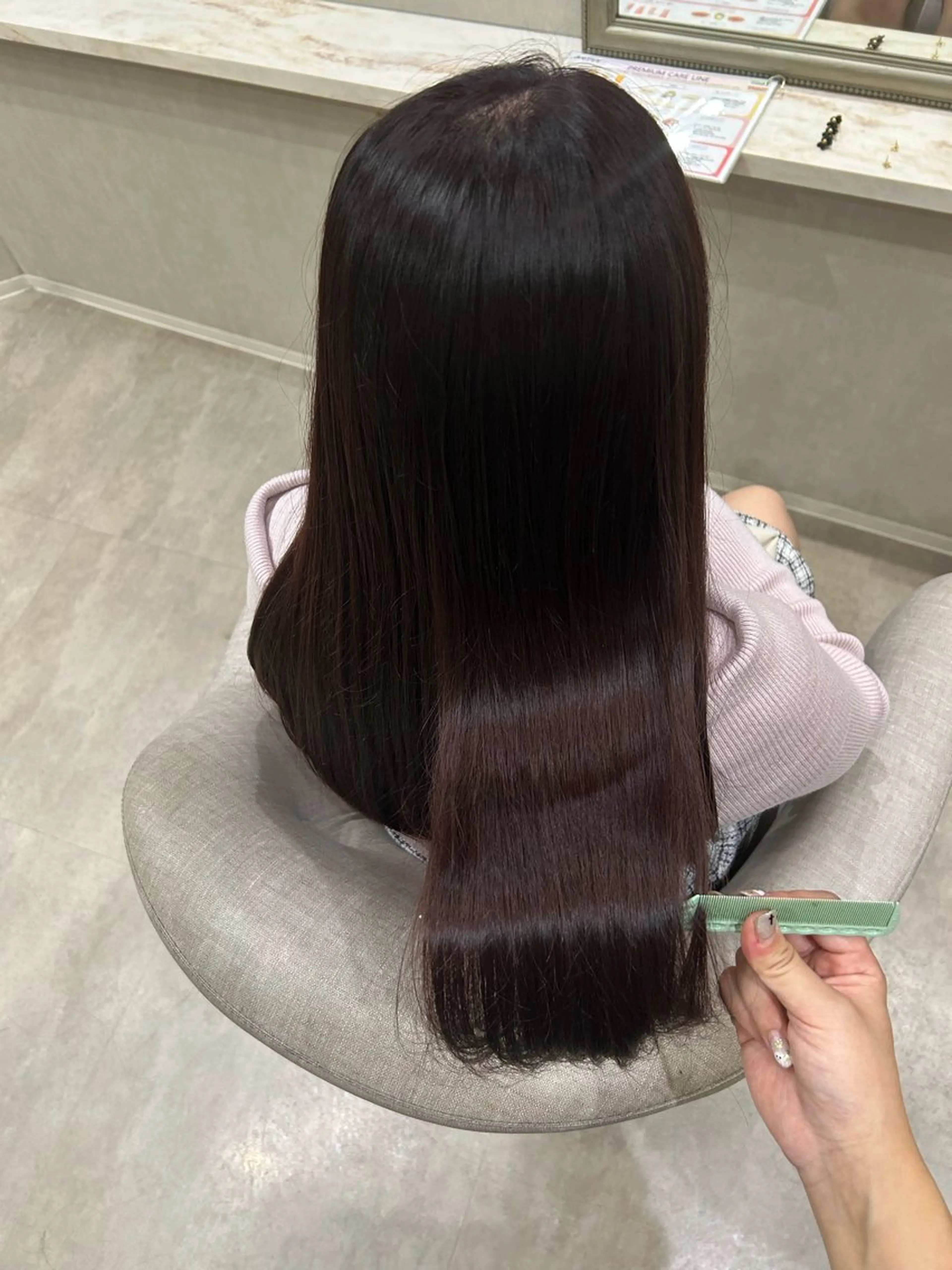 ロング カラー ブリーチ ラベンダーカラー ラベンダーピンク ブリーチなしカラー ピンクカラー カット ヘアカラー トリートメント 💠 AYAKA💠のヘアスタイル