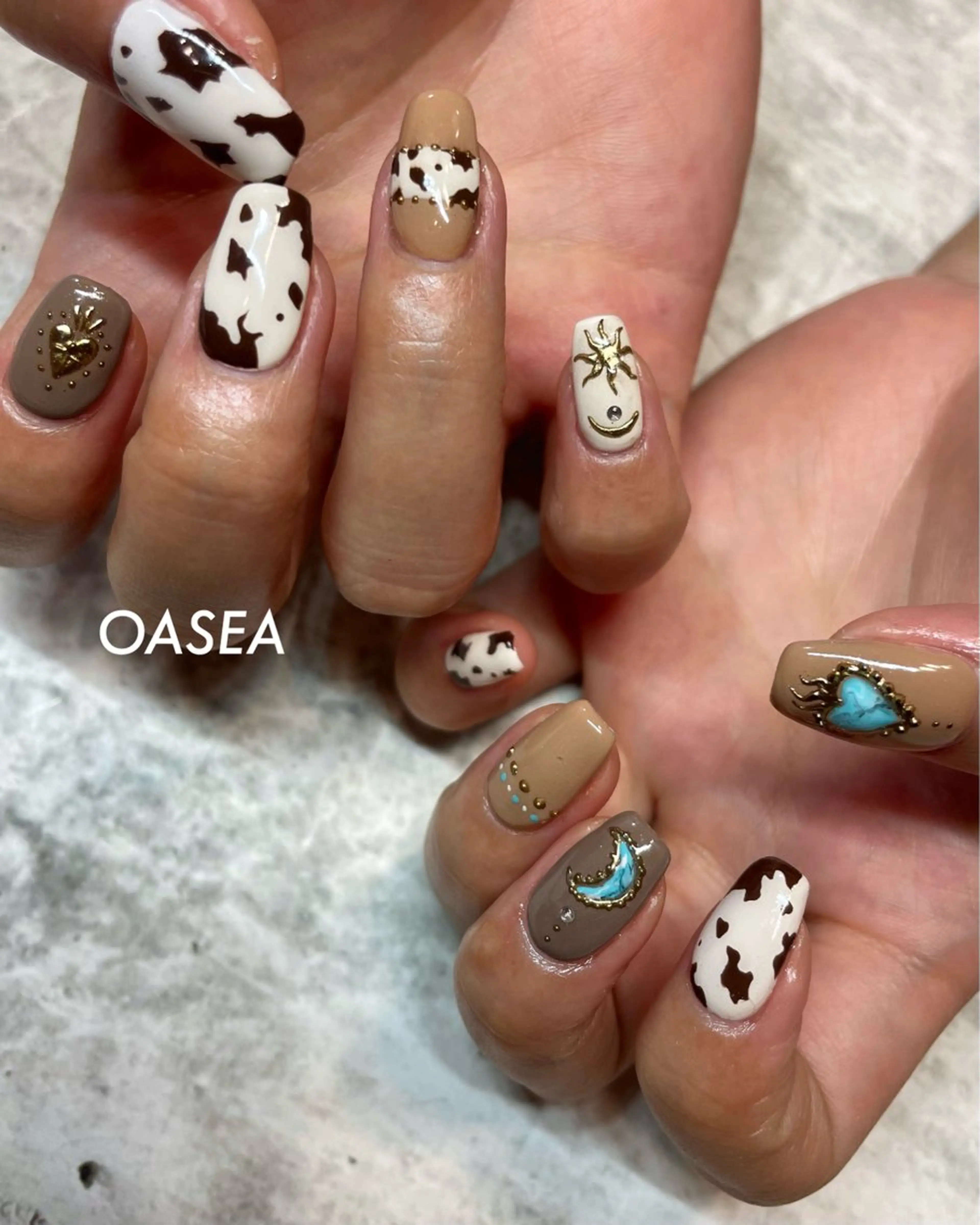 ネイル ハンドネイル 🌞💜 KAORI 🌴のネイルデザイン