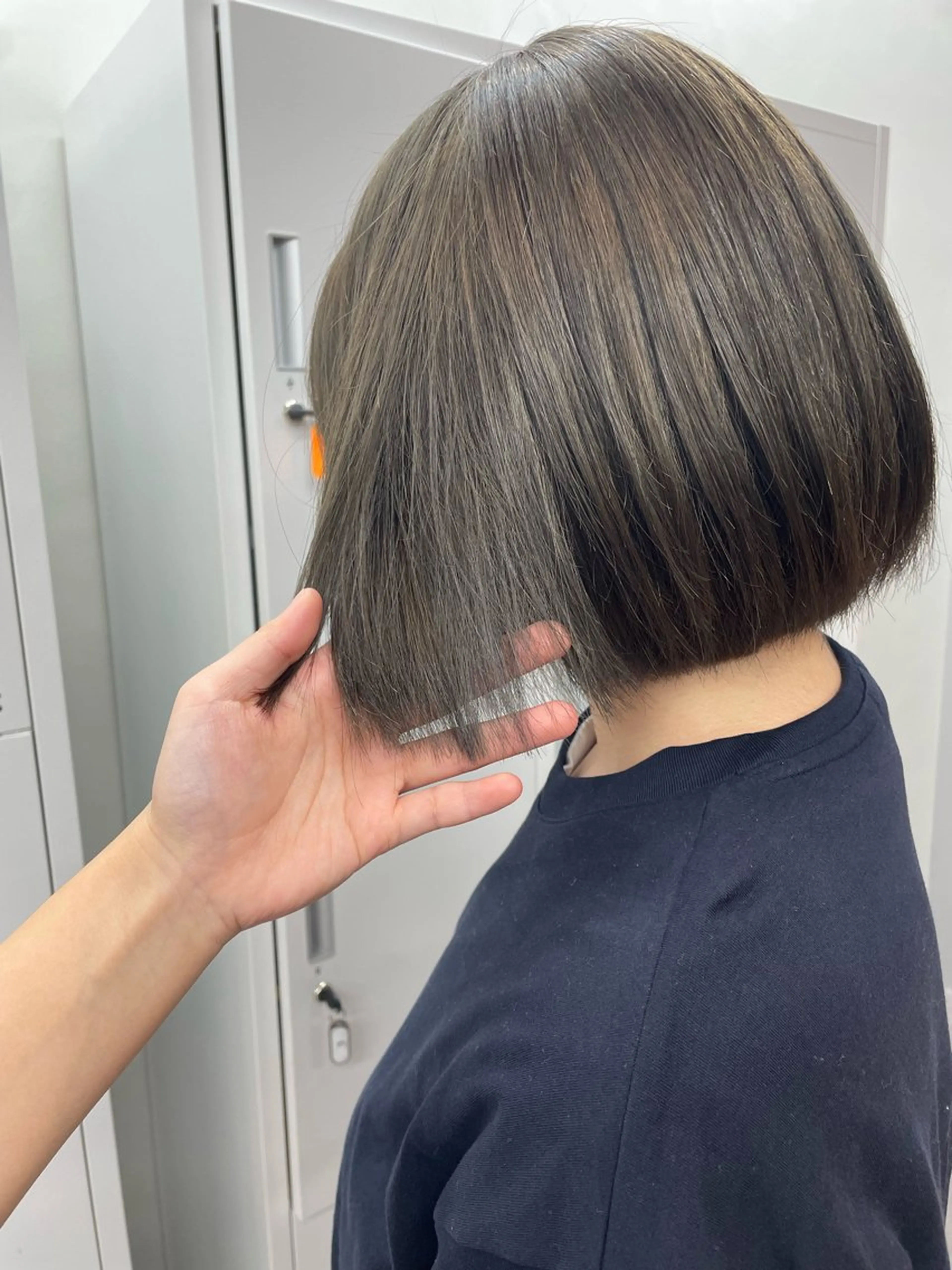 ミディアム カラー ヘアカラー 🌸柔らかハイトーン 🧃Shionのヘアスタイル