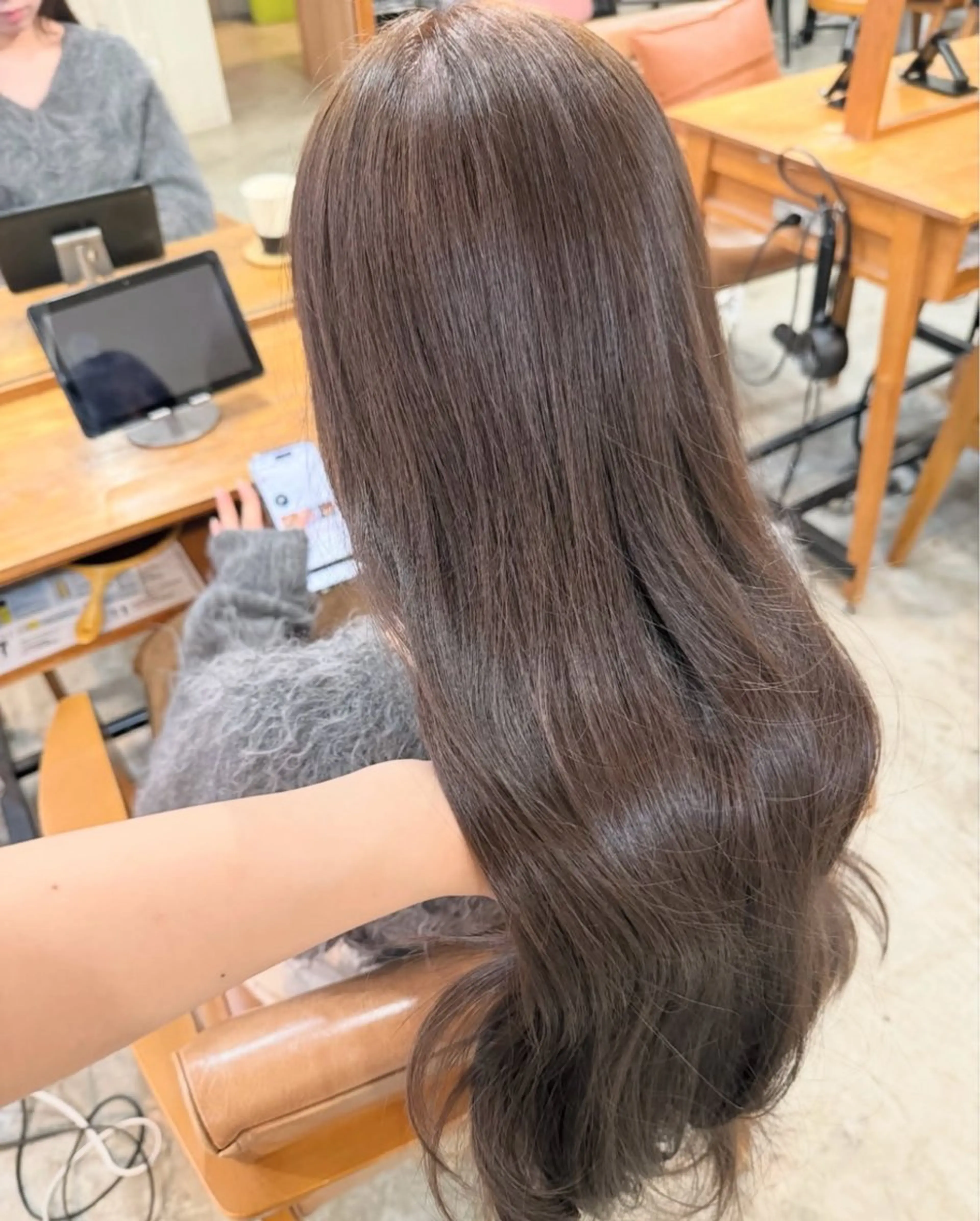 セミロング カラー 🪐韓国ラベンダー艶 カラー/加野彩果🪐のヘアスタイル