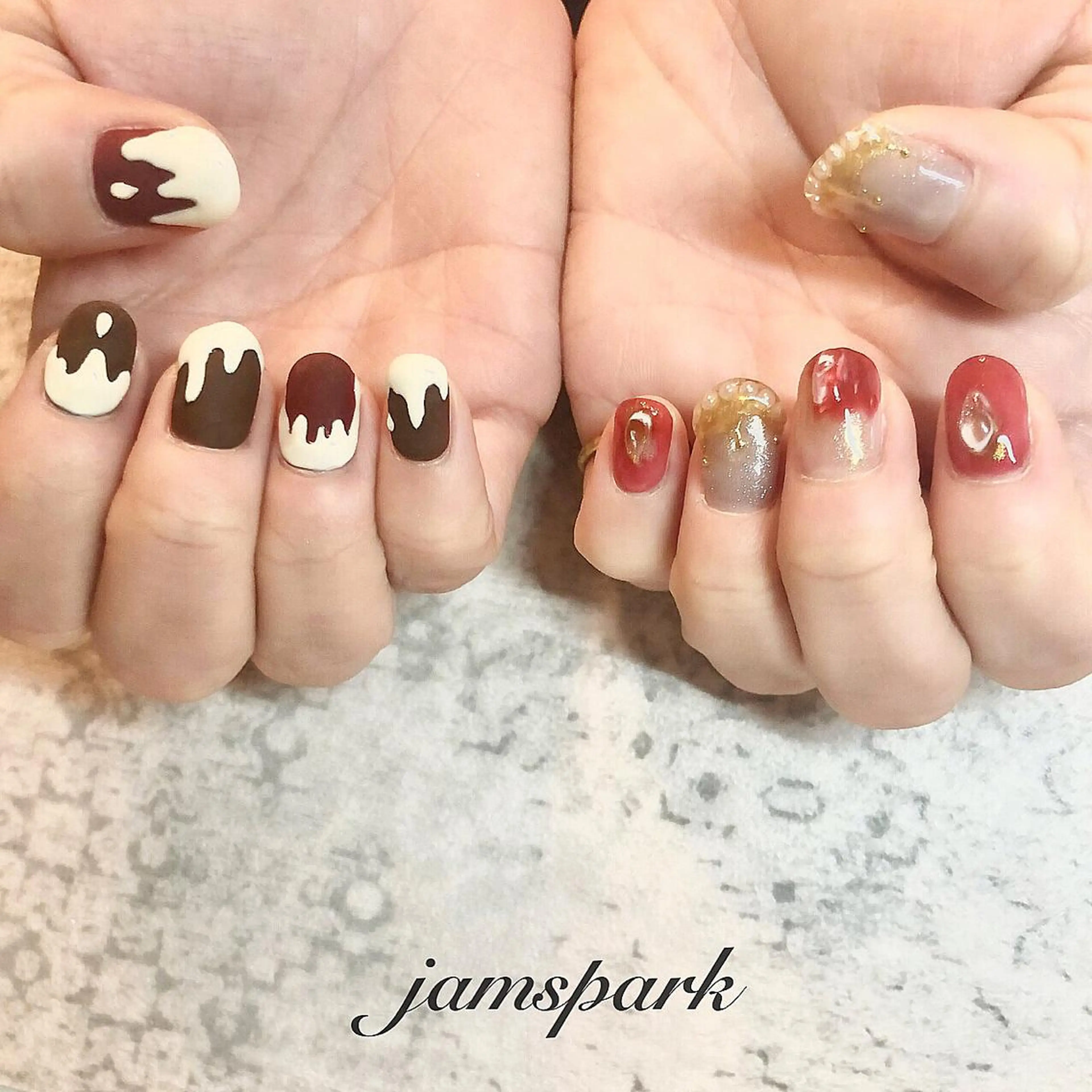 ネイル フレンチネイル ジェルネイル マグネットネイル ニュアンスネイル 赤色 ハンドネイル jamspark ✨のネイルデザイン