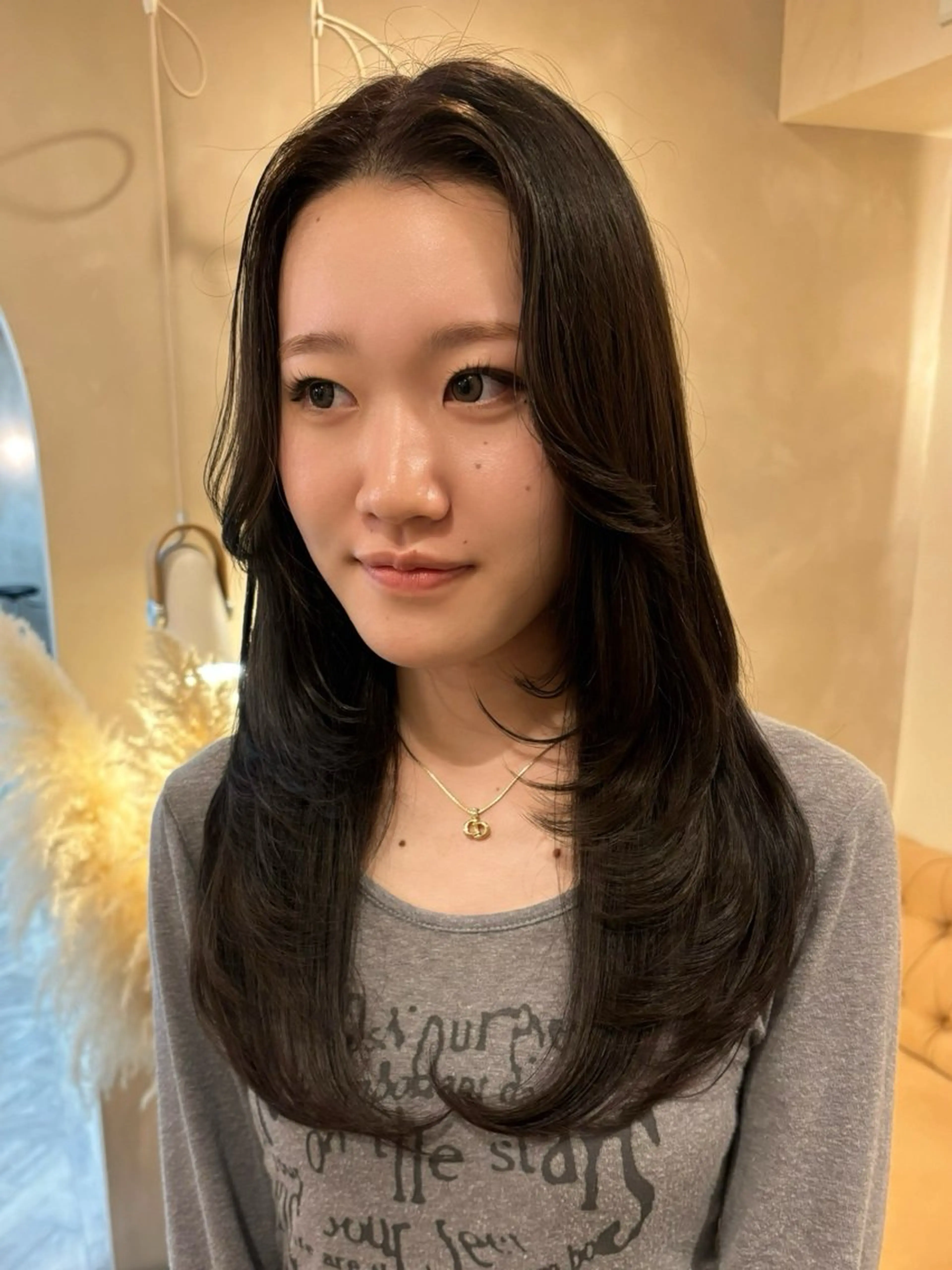 ロング カラー カット ヘアカラー トリートメント 暖色/ミルクティー/ レイヤー/yuriaのヘアスタイル