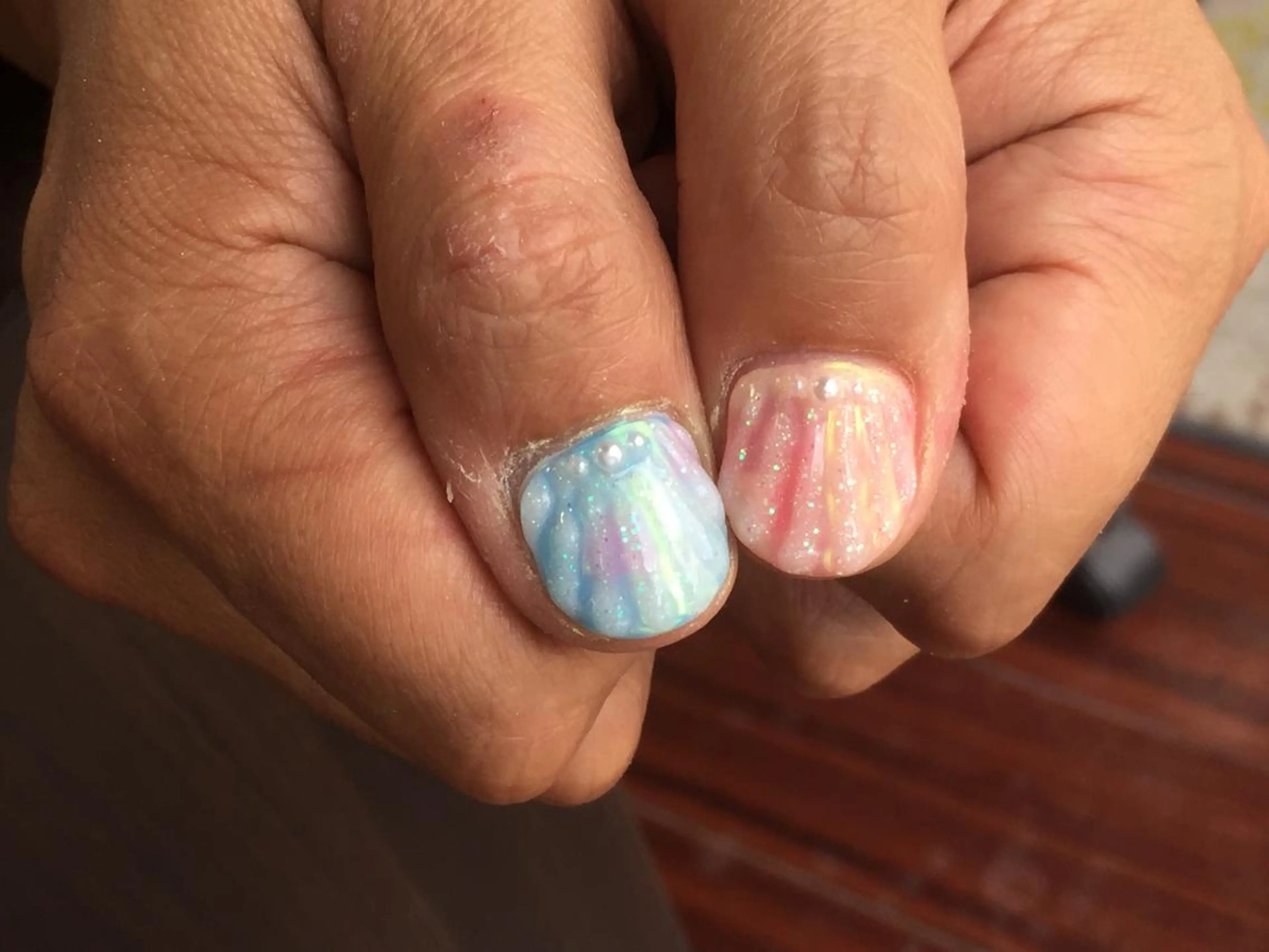 ネイル アクアライズ所属・アクア ライズのネイルデザイン