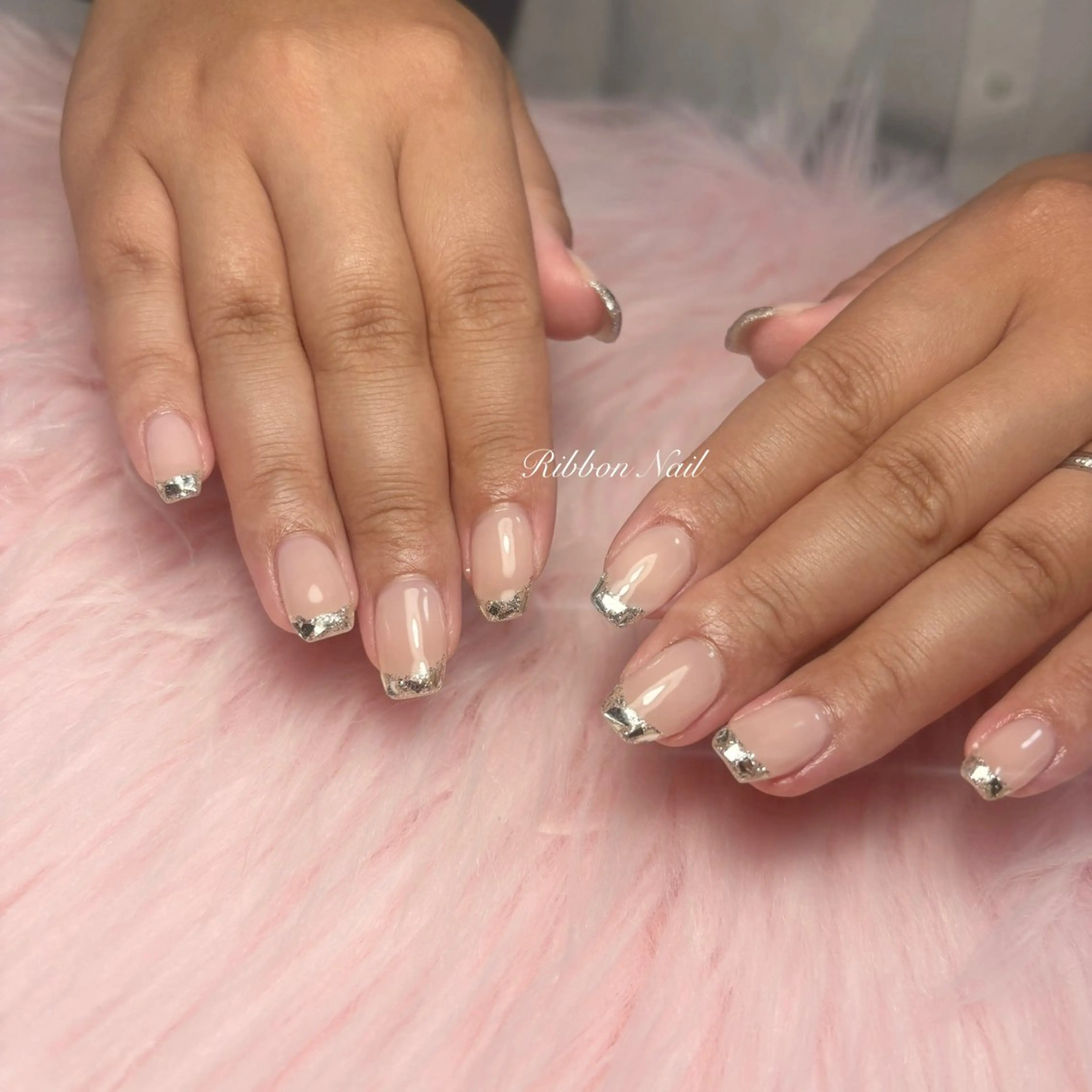 ネイル フレンチネイル ガラスフレンチ ハンドネイル Ribbon nailのエステ・リラクイメージ