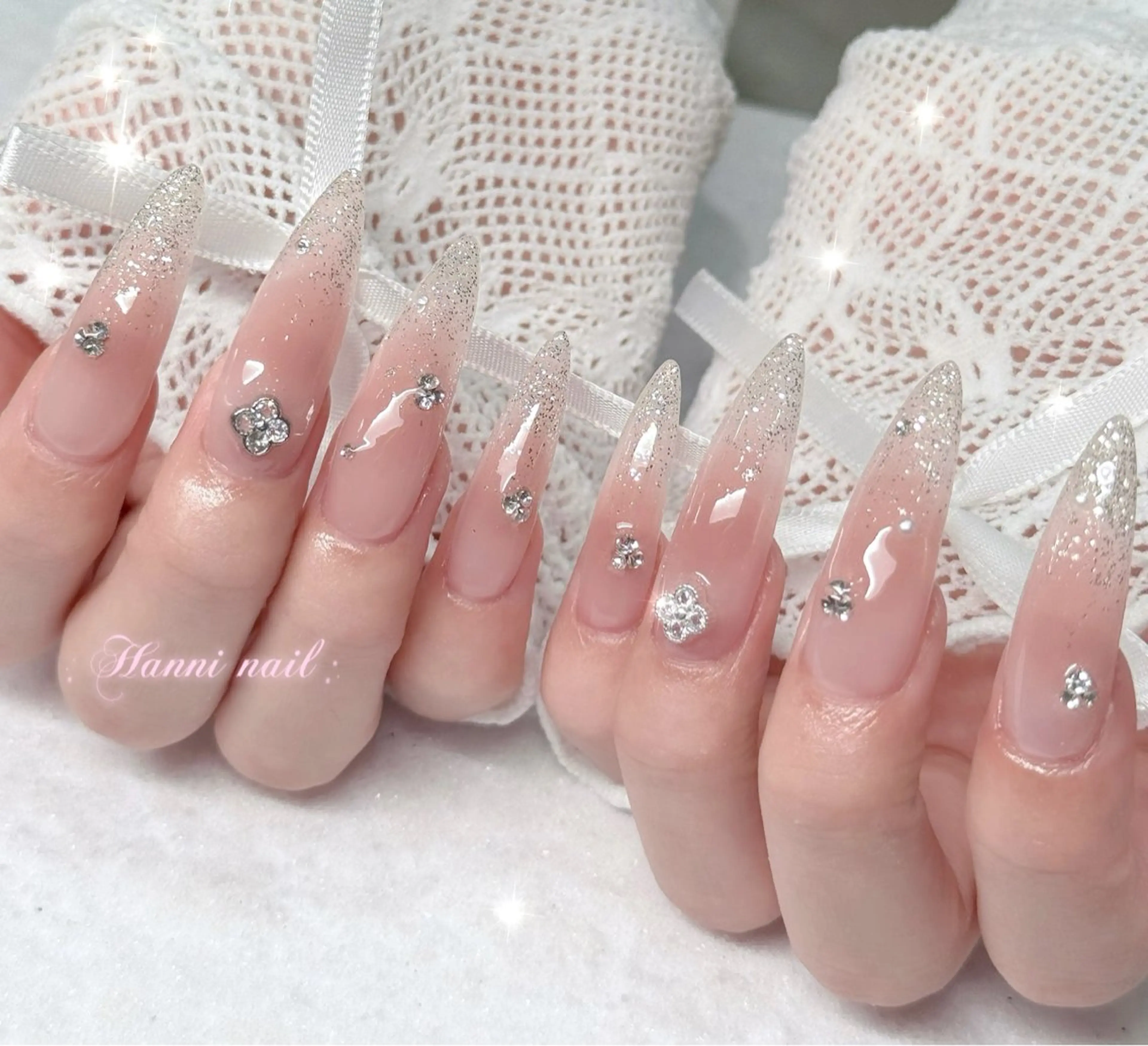 ネイル アートネイル ボルドー フレンチネイル 韓国ネイル 持ち込み ハンドネイル Hanni Nail Salon所属・Hanni ハンのネイルデザイン