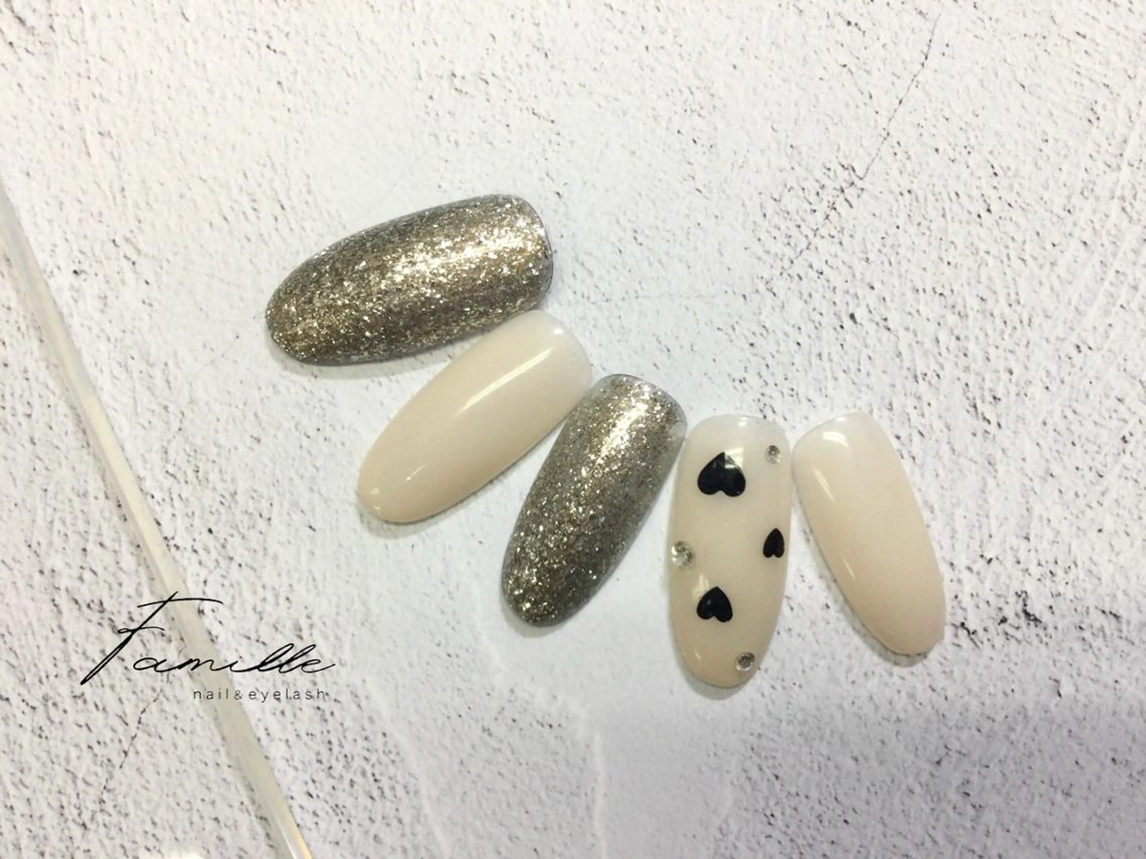 定額Aコース💅デザインサンプルの中から選べます✨配置変更・色変え可能☝️の写真