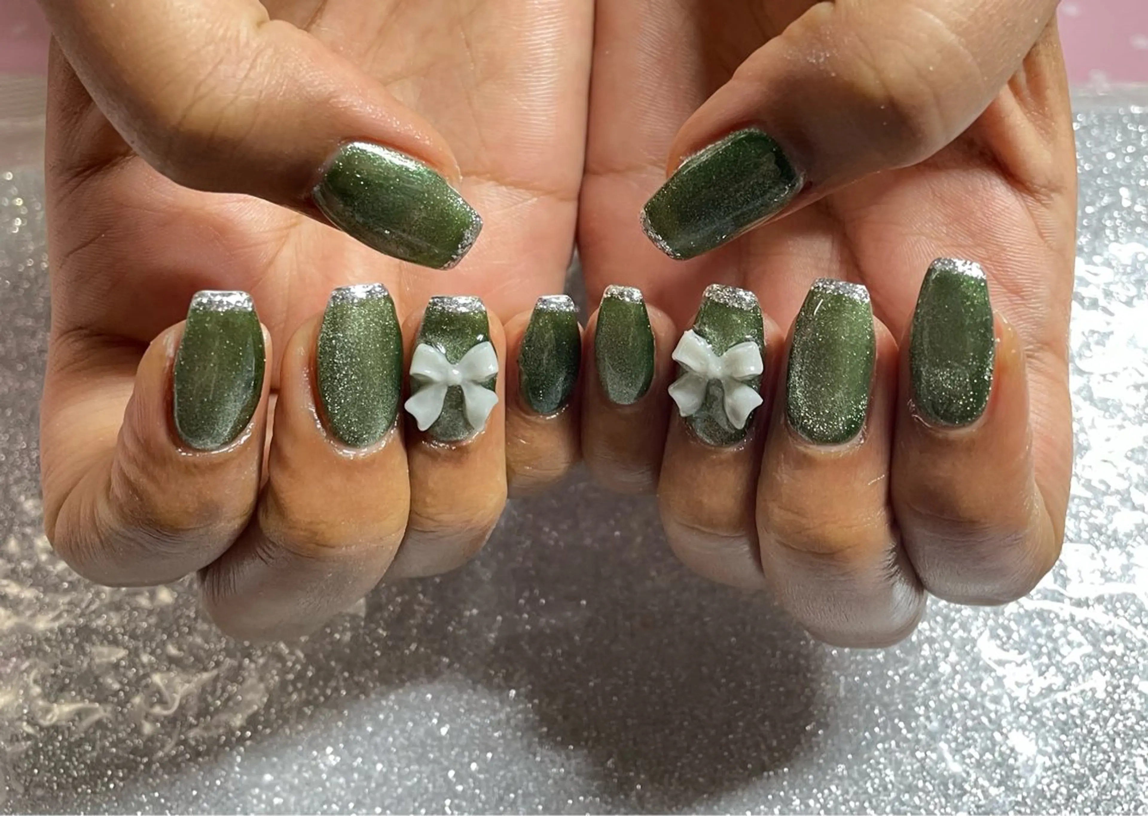 ネイル ハンドネイル VIERU 🌈🎀💖のネイルデザイン