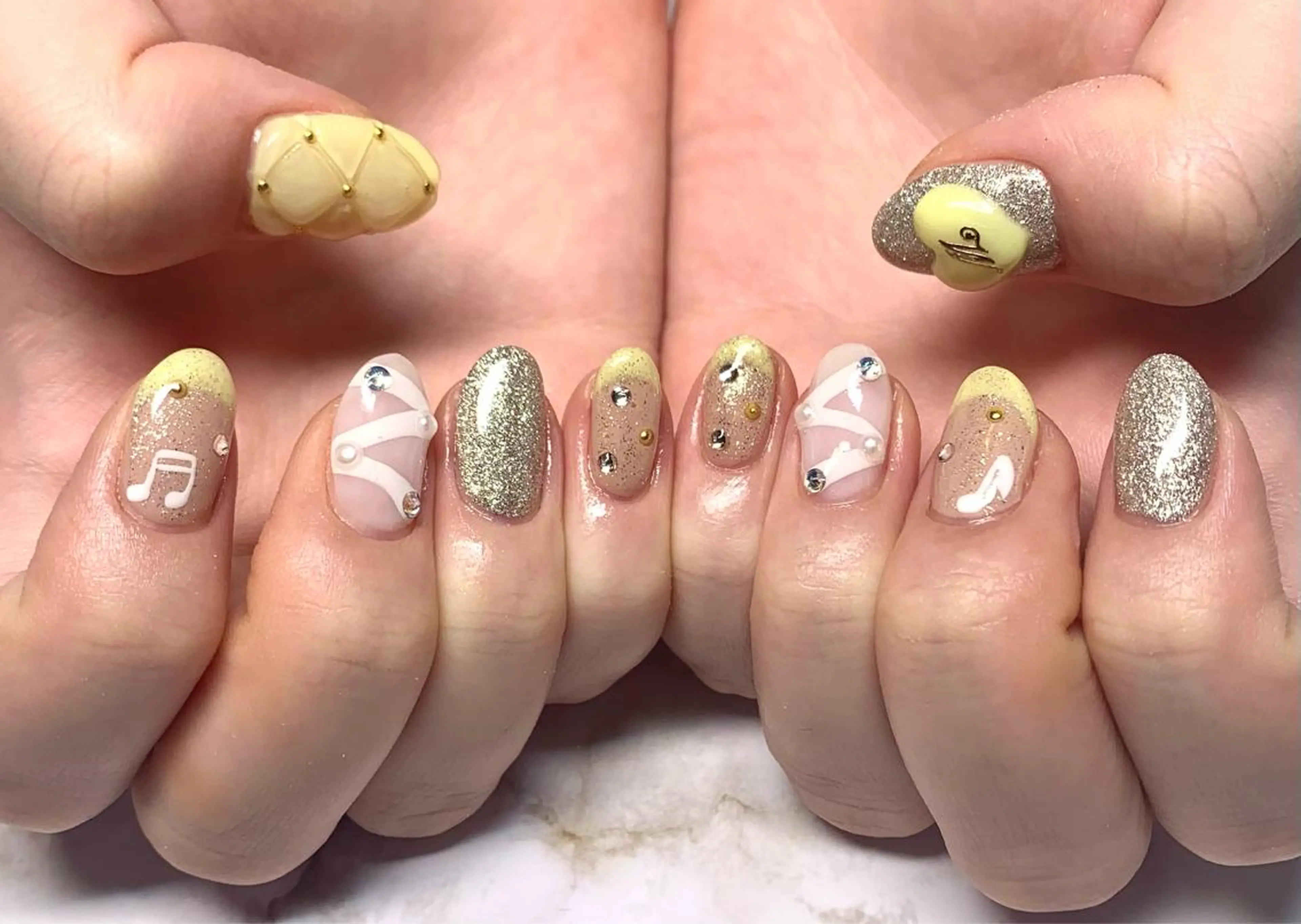 ネイル Luar nail所属・石谷月 Luar nailのネイルデザイン