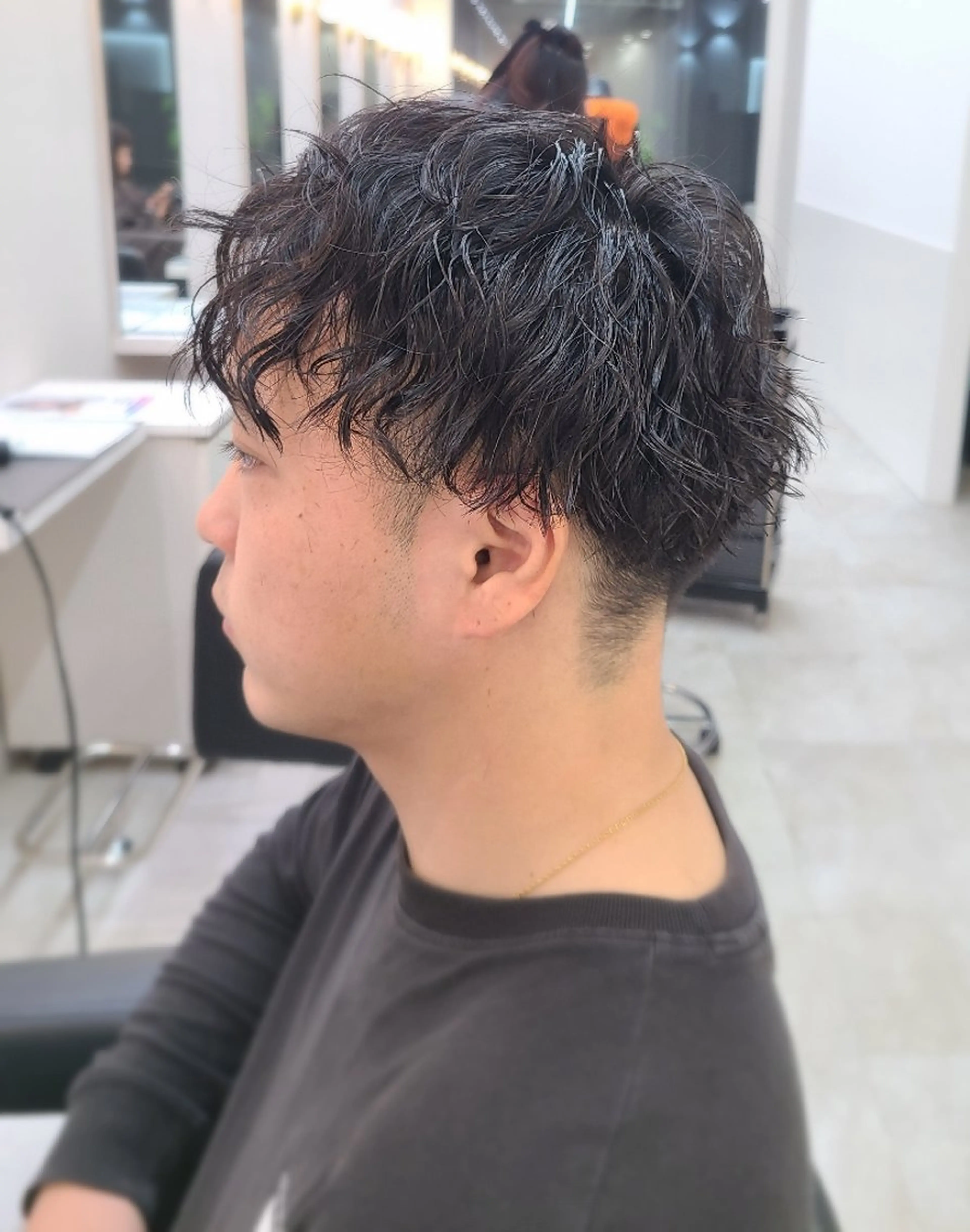 ショート パーマ メンズ カット パーマ 桐島 令奈のヘアスタイル
