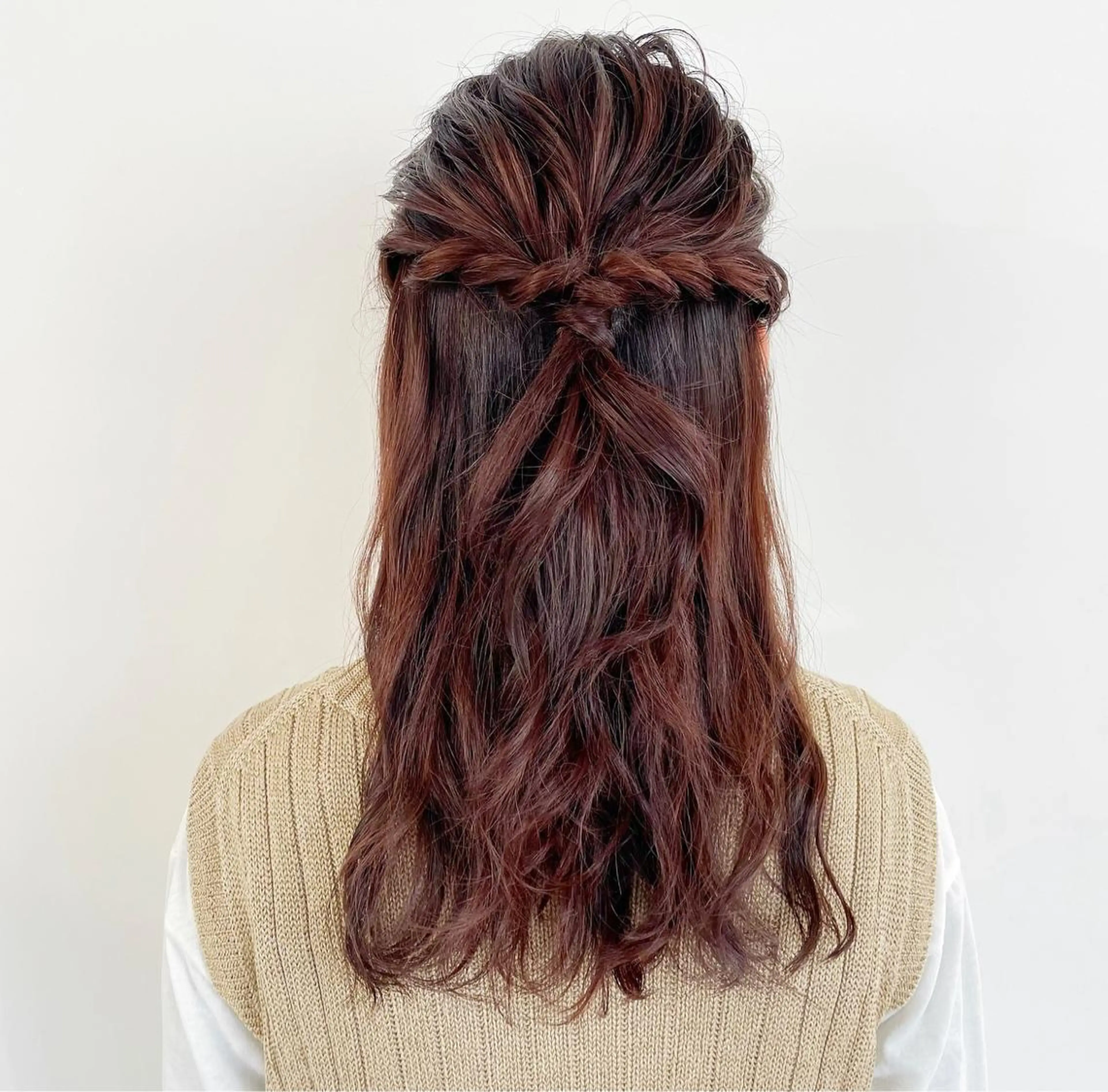 ロング ヘアアレンジ ヘアセット 渡辺 みずきのネイルデザイン