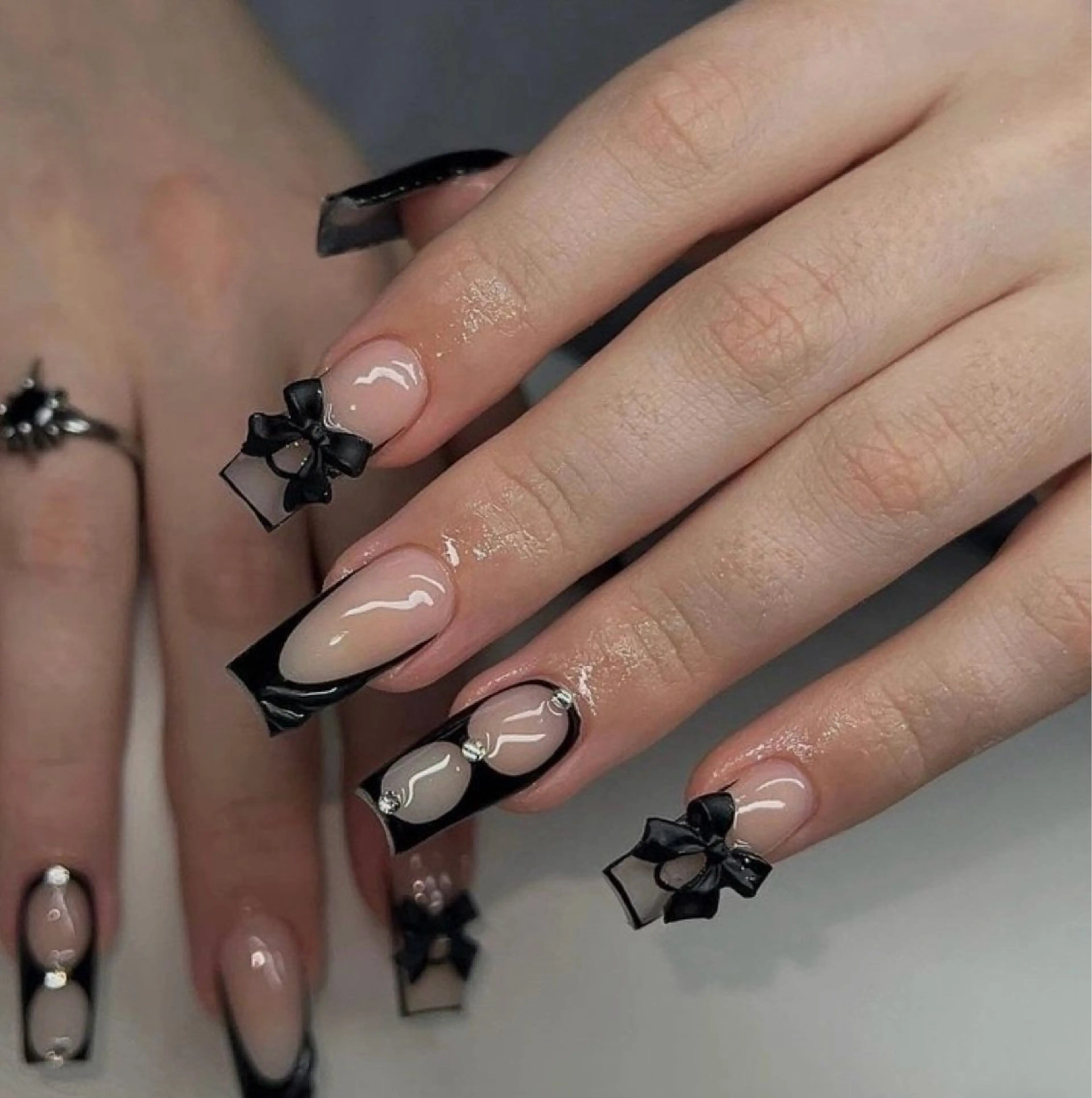 ネイル アートネイル フットネイル フレンチネイル ジェルネイル 韓国ネイル ハンドネイル フットネイル ハンドケア Kawaii Nail Salon所属・Kawaii-jp Tomisatoのネイルデザイン