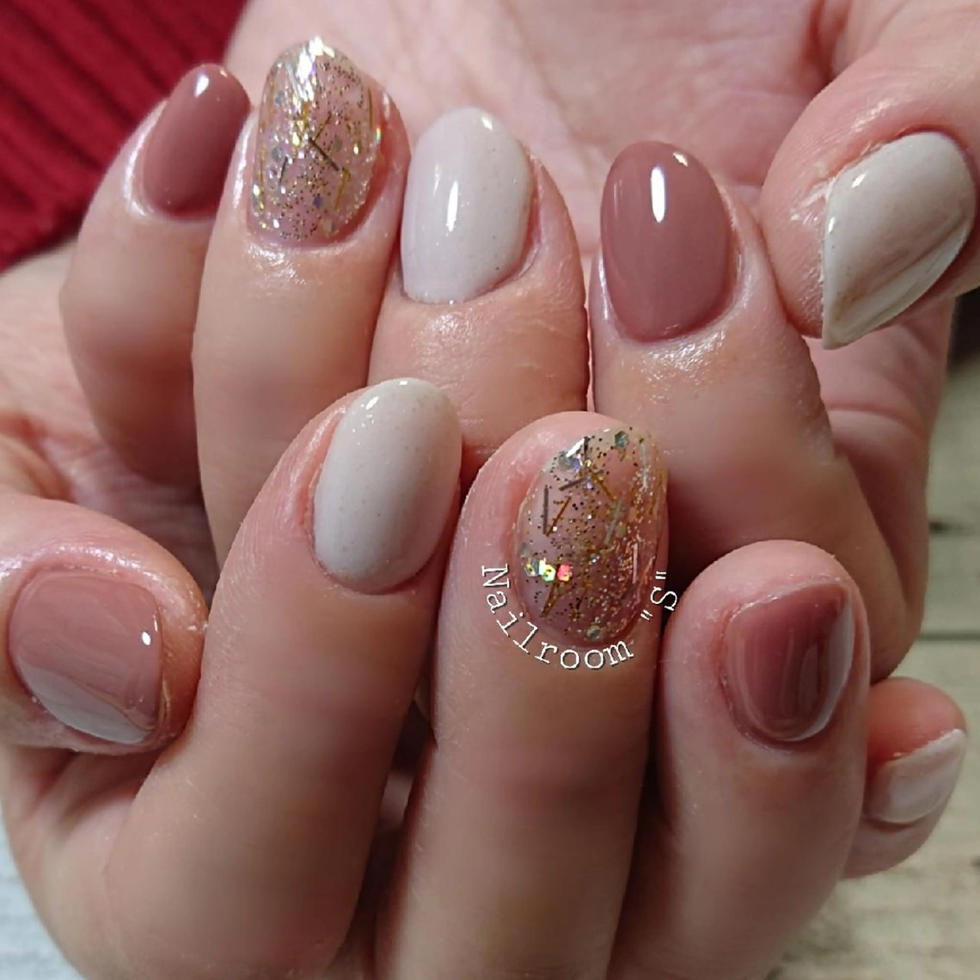 ネイル キラキラネイル ハンドネイル ハンドケア Nail room  "S"  SAKAIのネイルデザイン