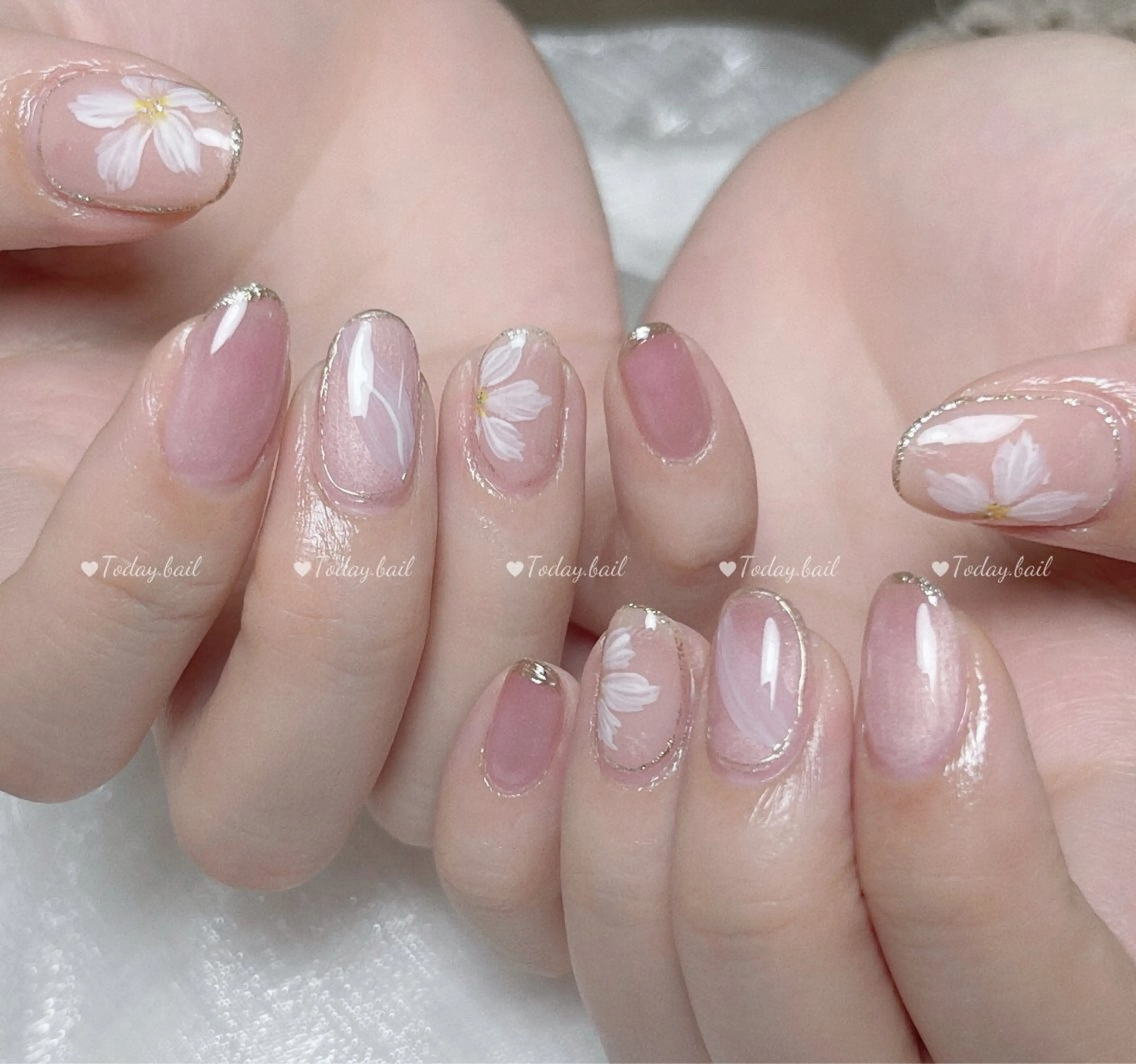 ネイル ハンドネイル 🎀Today nail💅のネイルデザイン