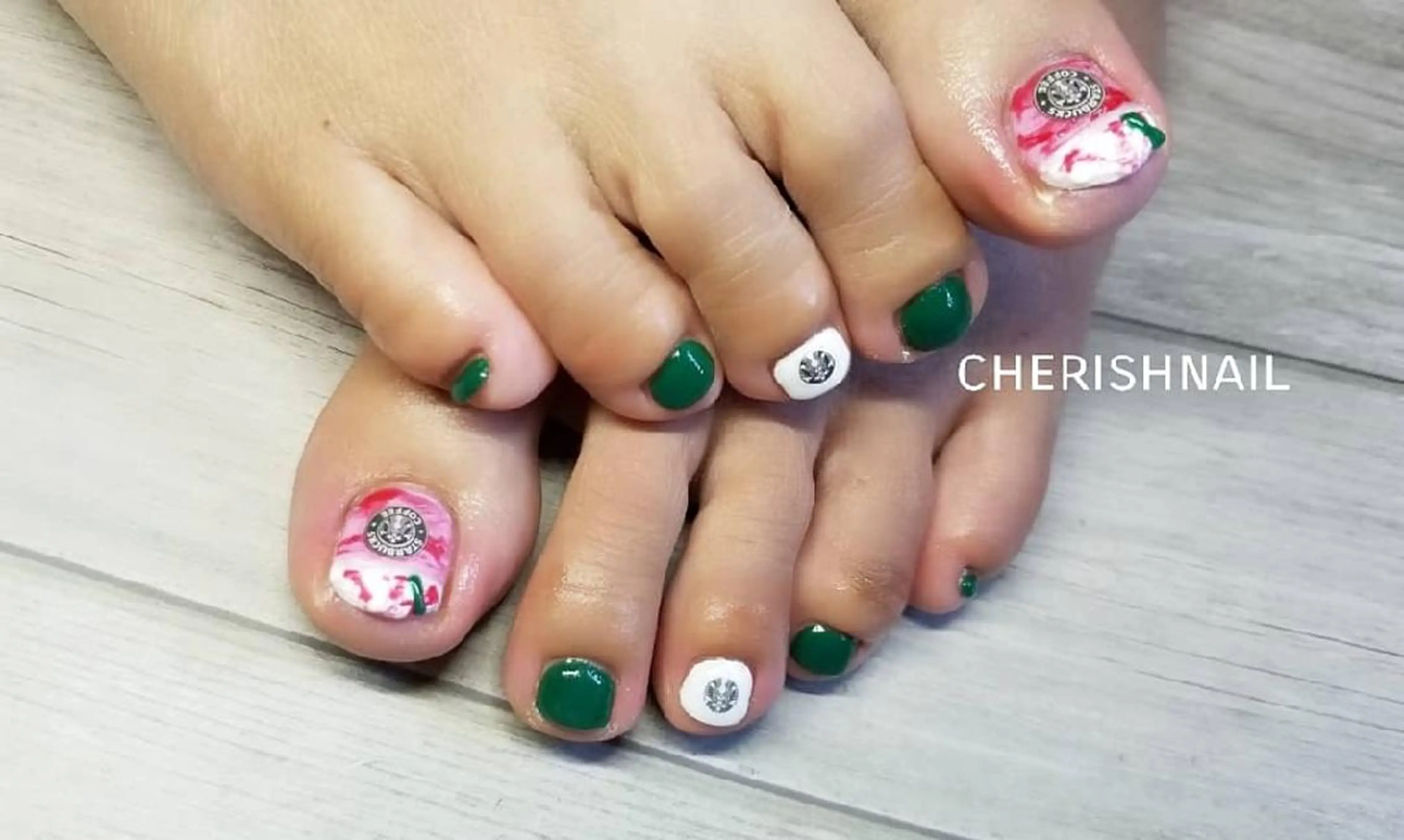 ネイル CHERISH NAILのネイルデザイン