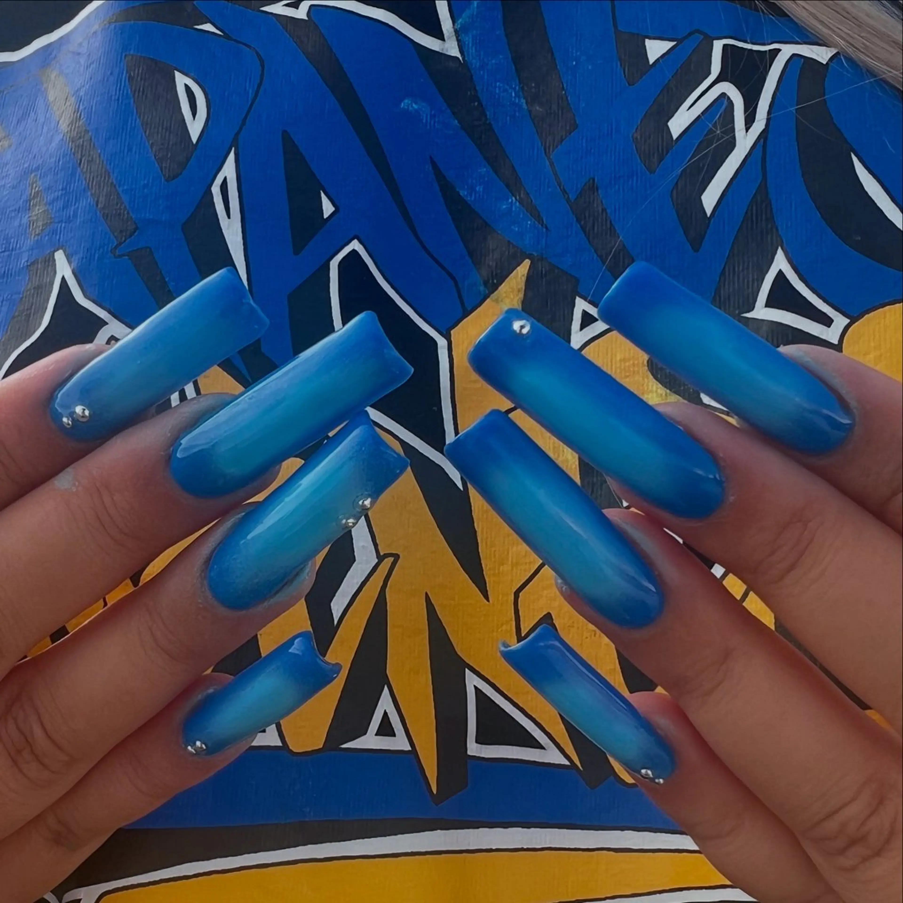 🖤air brush エアブラシワンカラー🪄🖤ｼﾞｪﾙｵﾌ無料✨️の写真