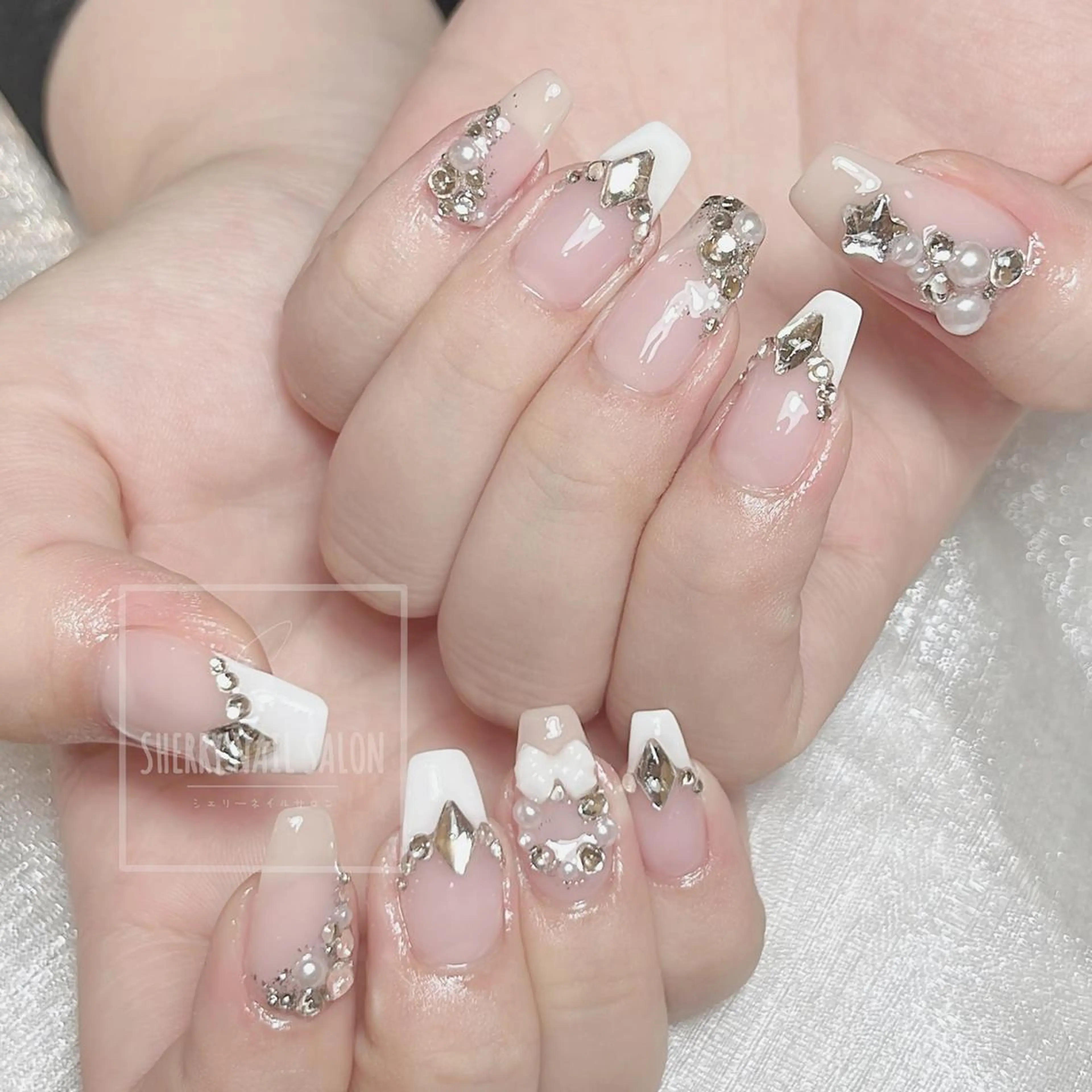 ネイル アートネイル チークネイル フレンチネイル ジェルネイル グラデーション moe自宅ネイルサロン所属・萌 自宅ネイルサロンのネイルデザイン