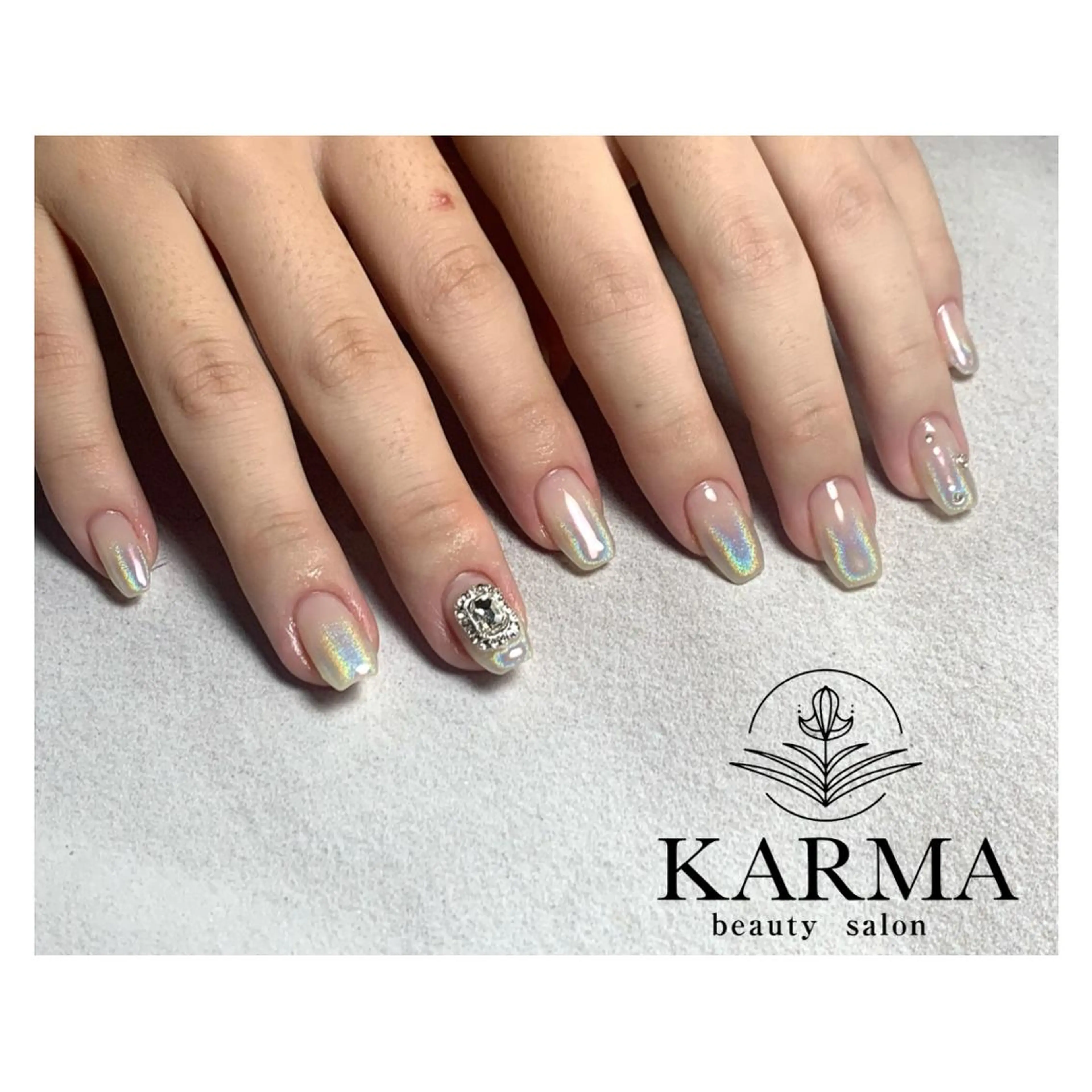 ネイル グラデーション ワンカラーネイル ハンドネイル KARMA salonのネイルデザイン