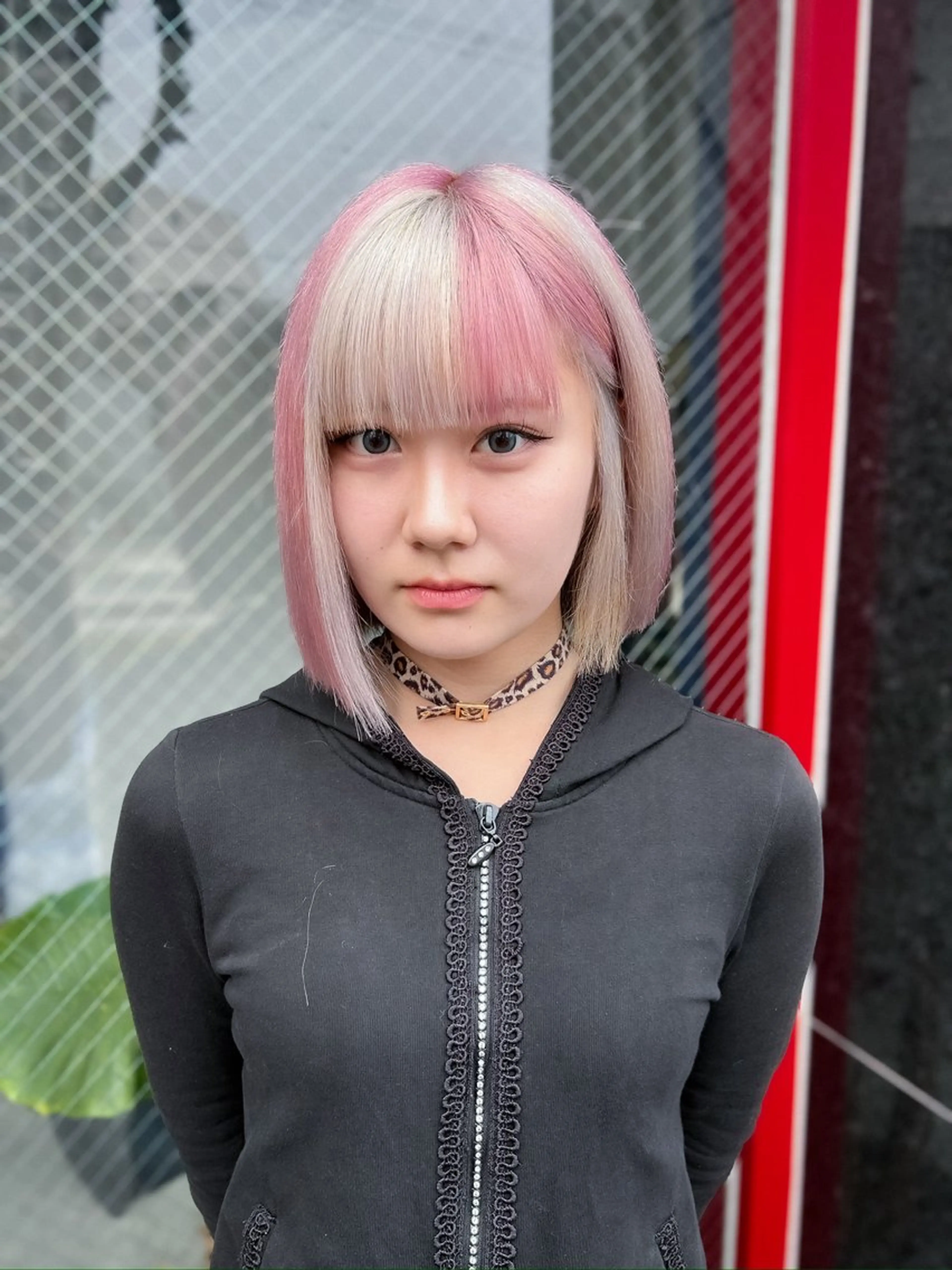 ミディアム カラー ヘアカラー 🌈ハイトーン・デザ インカラー陽樹🌈のヘアスタイル