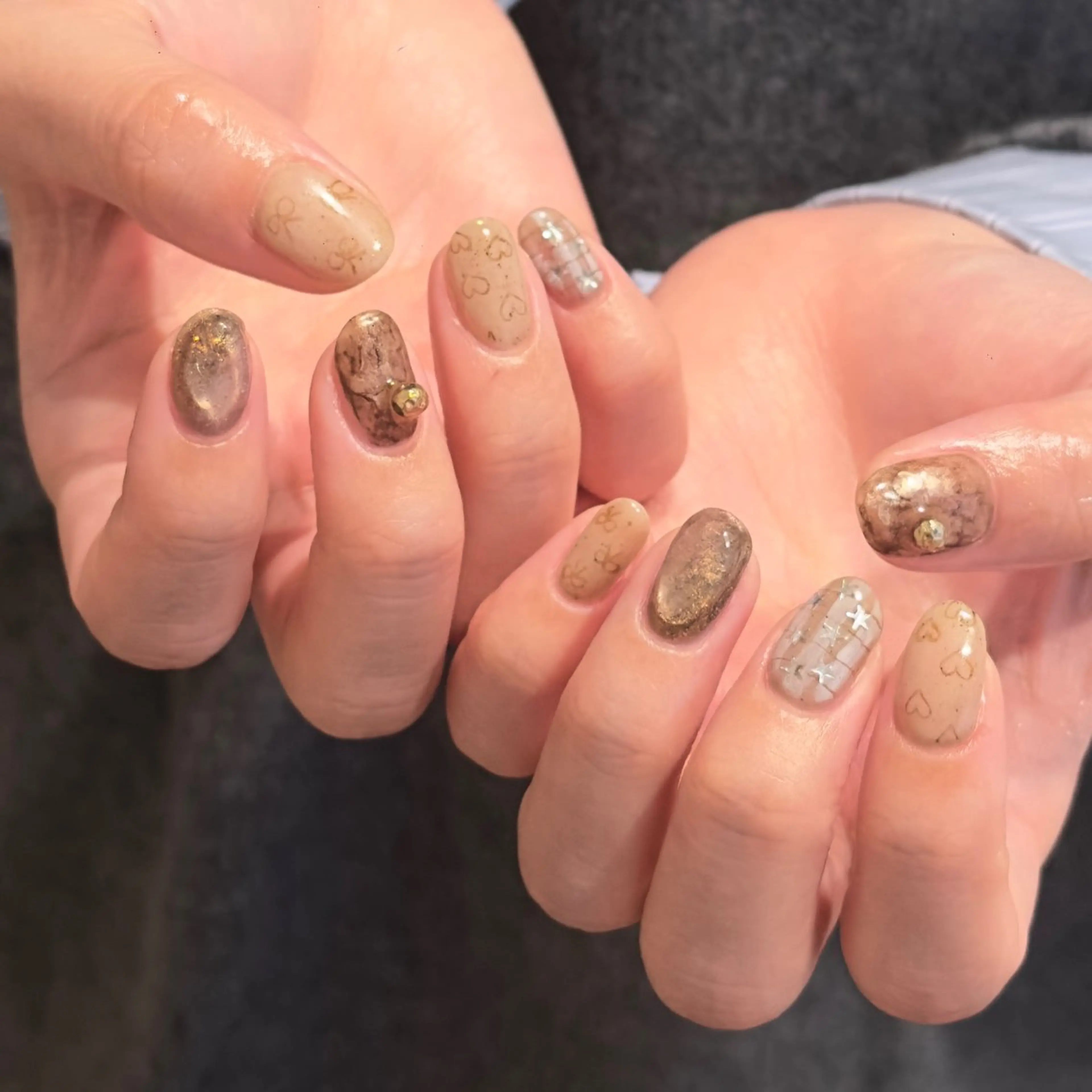 ネイル 🎀 Hiyubi._.nail 🫧所属・🎀フェイ フェイ🫧💗のネイルデザイン