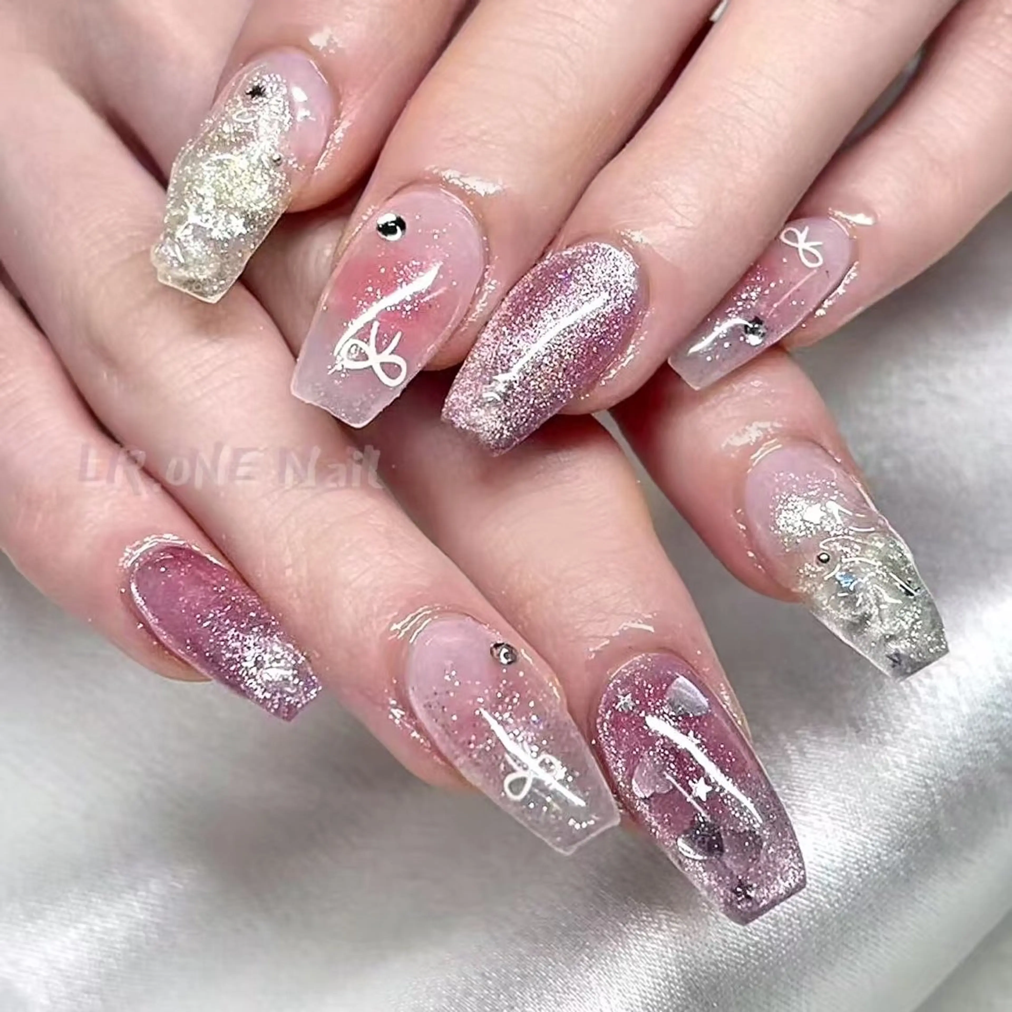 ネイル LR.ONE ヨウのネイルデザイン