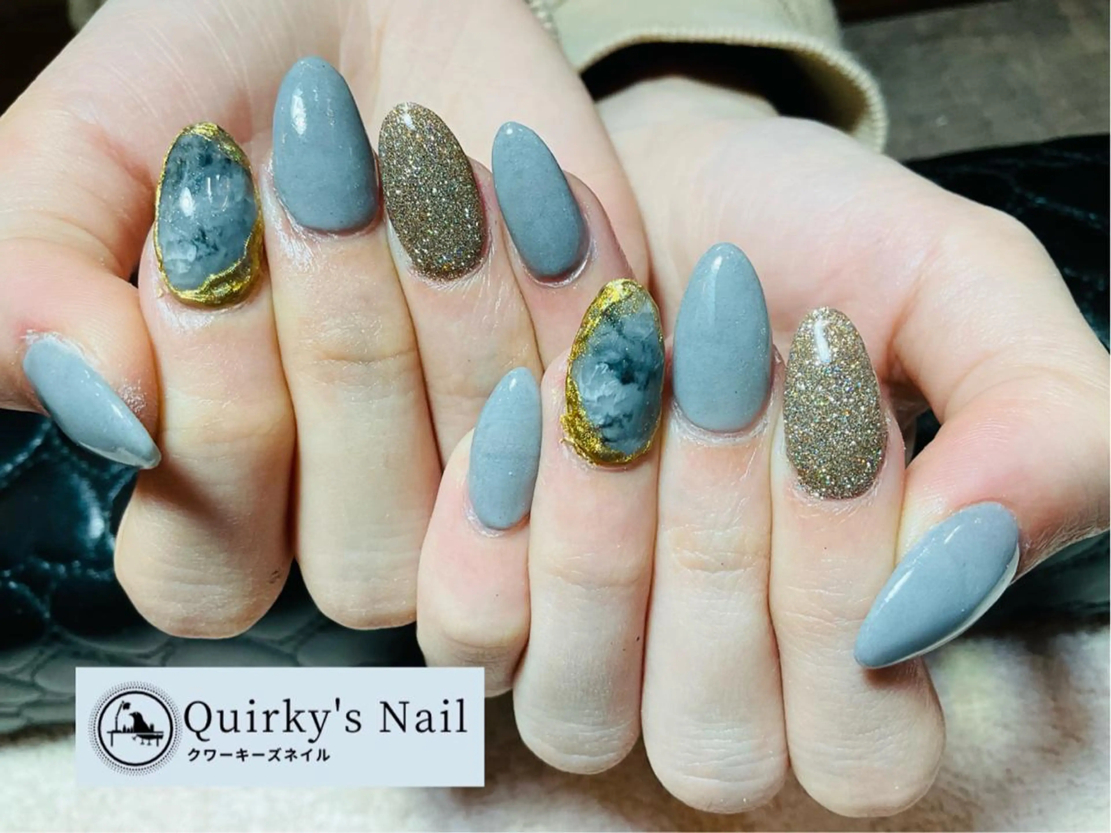 ネイル アートネイル フラッシュネイル ジェルネイル グラデーション ホログラムネイル Quirky's Nail【栄店】のネイルデザイン